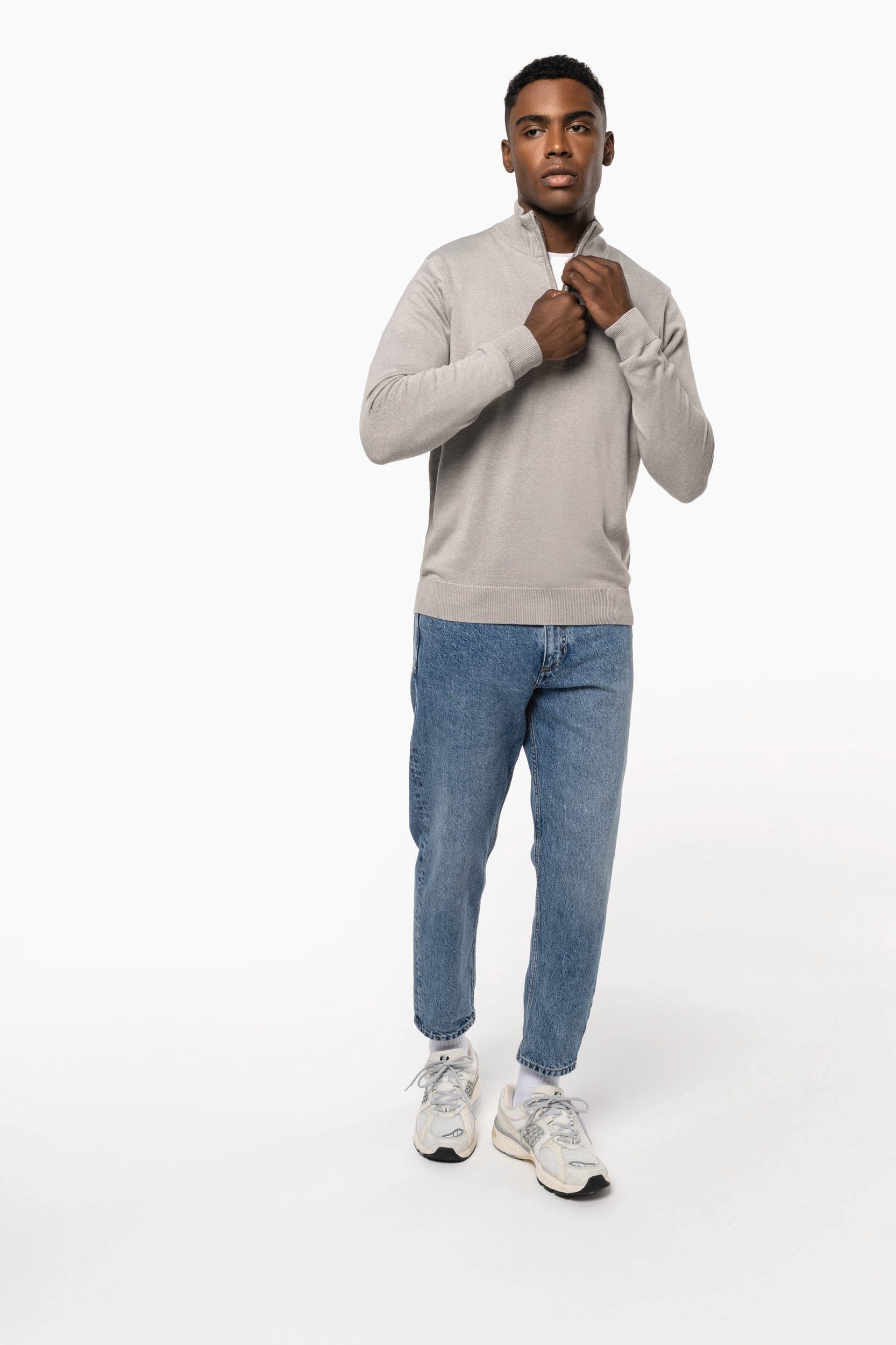 Pull 1/4 zip homme en situation