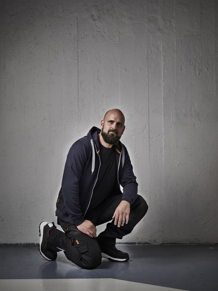 Jobman 5400 Sweatshirt Hoodie en situation