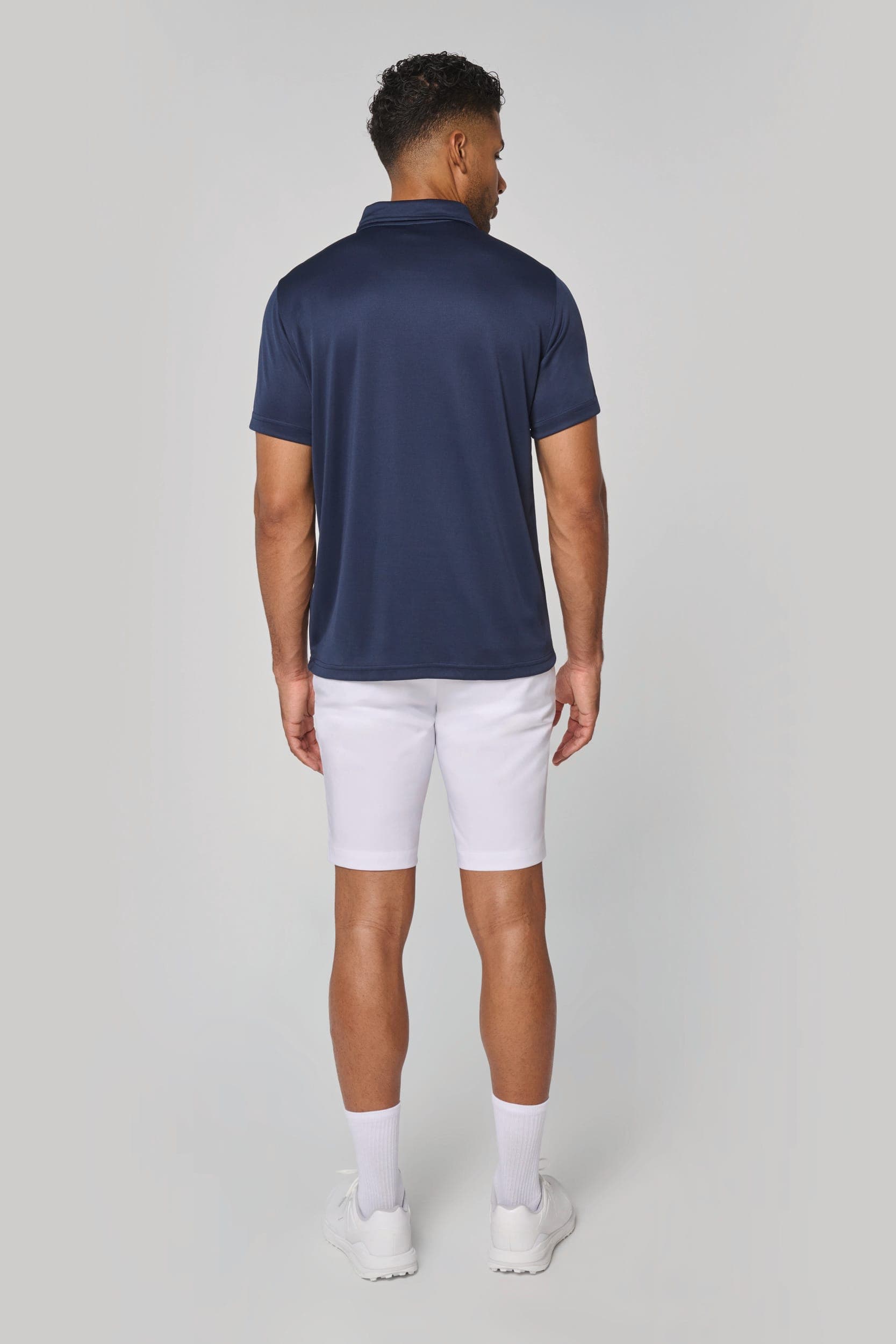 Polo sport manches courtes en situation