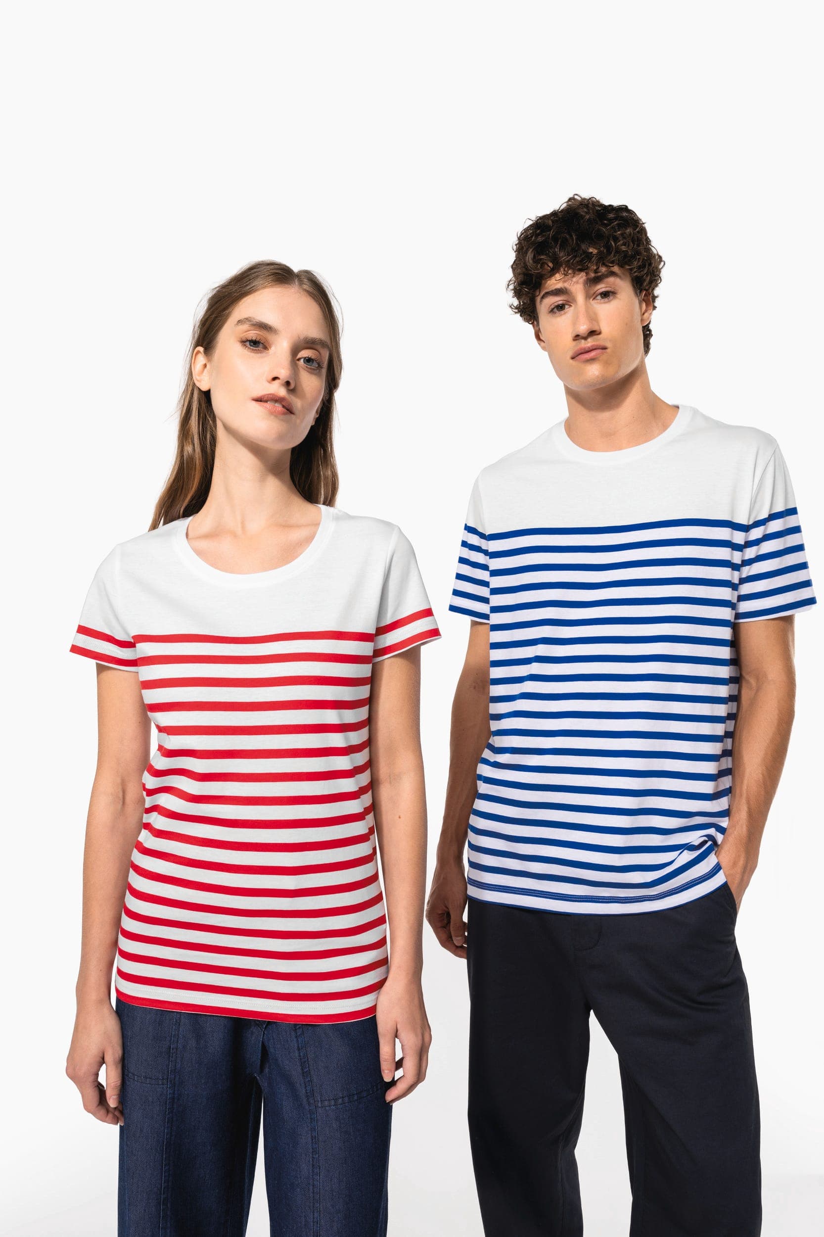 T-shirt marin col rond Bio femme en situation