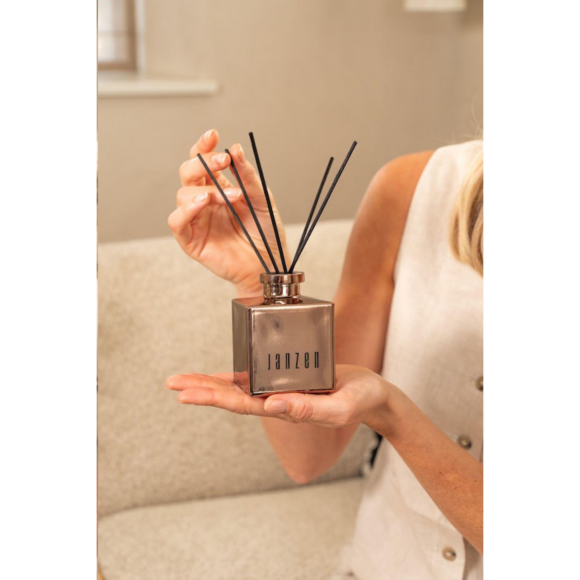 Bâtonnets parfumés Janzen Home Fragrance Gracious en situation