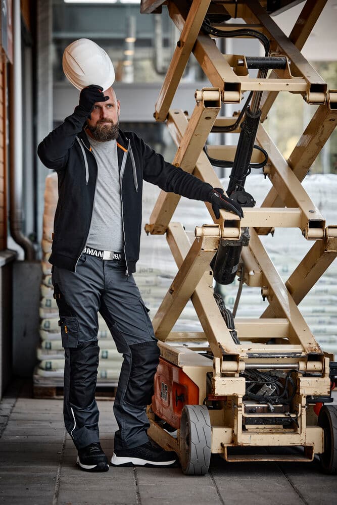 Jobman 5400 Sweatshirt Hoodie en situation