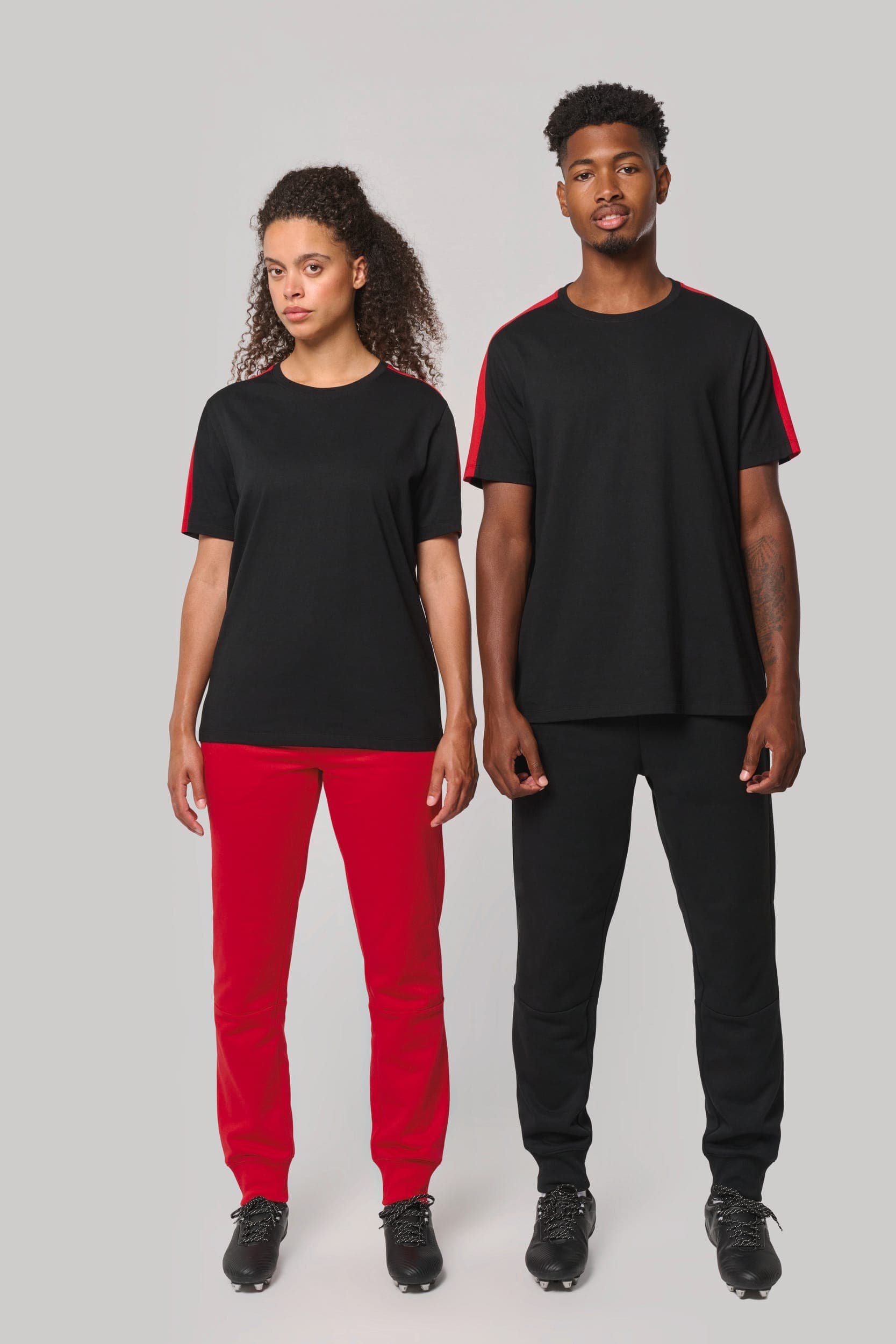 T-shirt teamwear unisexe en situation