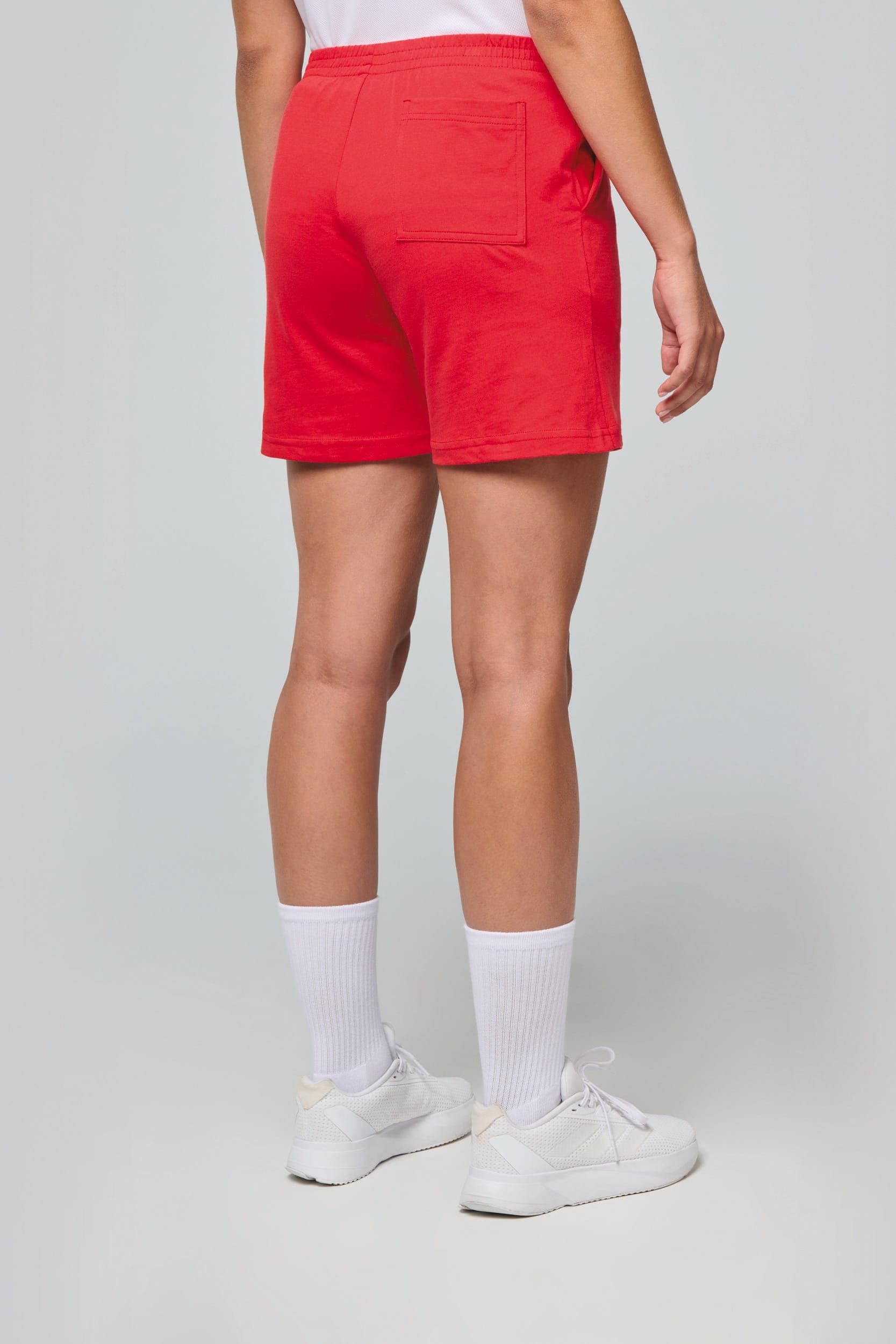 Short jersey sport femme en situation