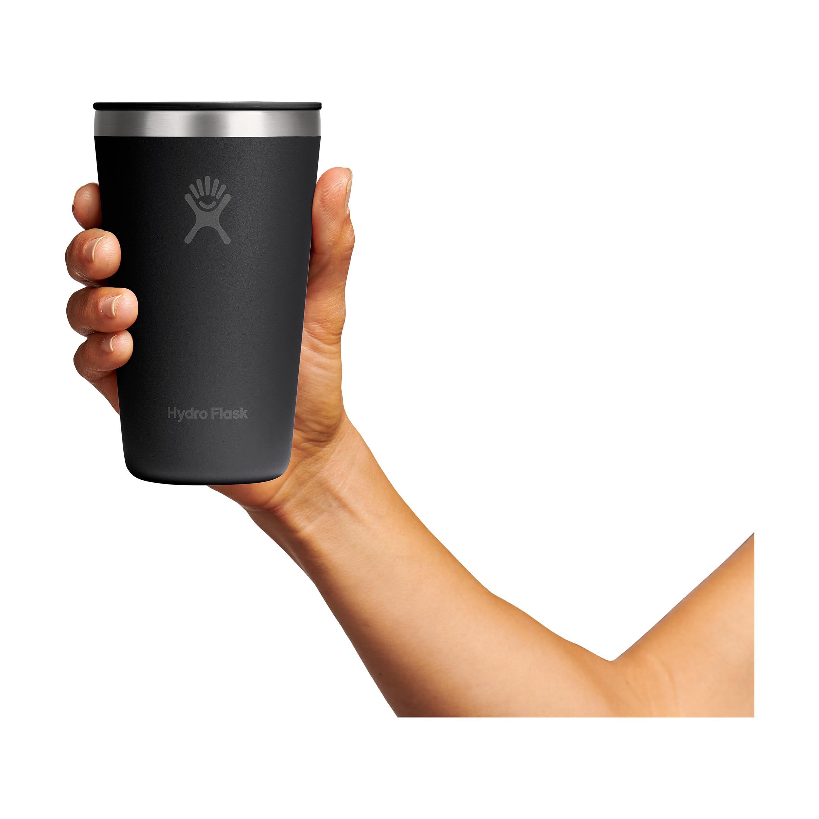 Gobelet isotherme Hydro Flask All Around 473 ml en situation