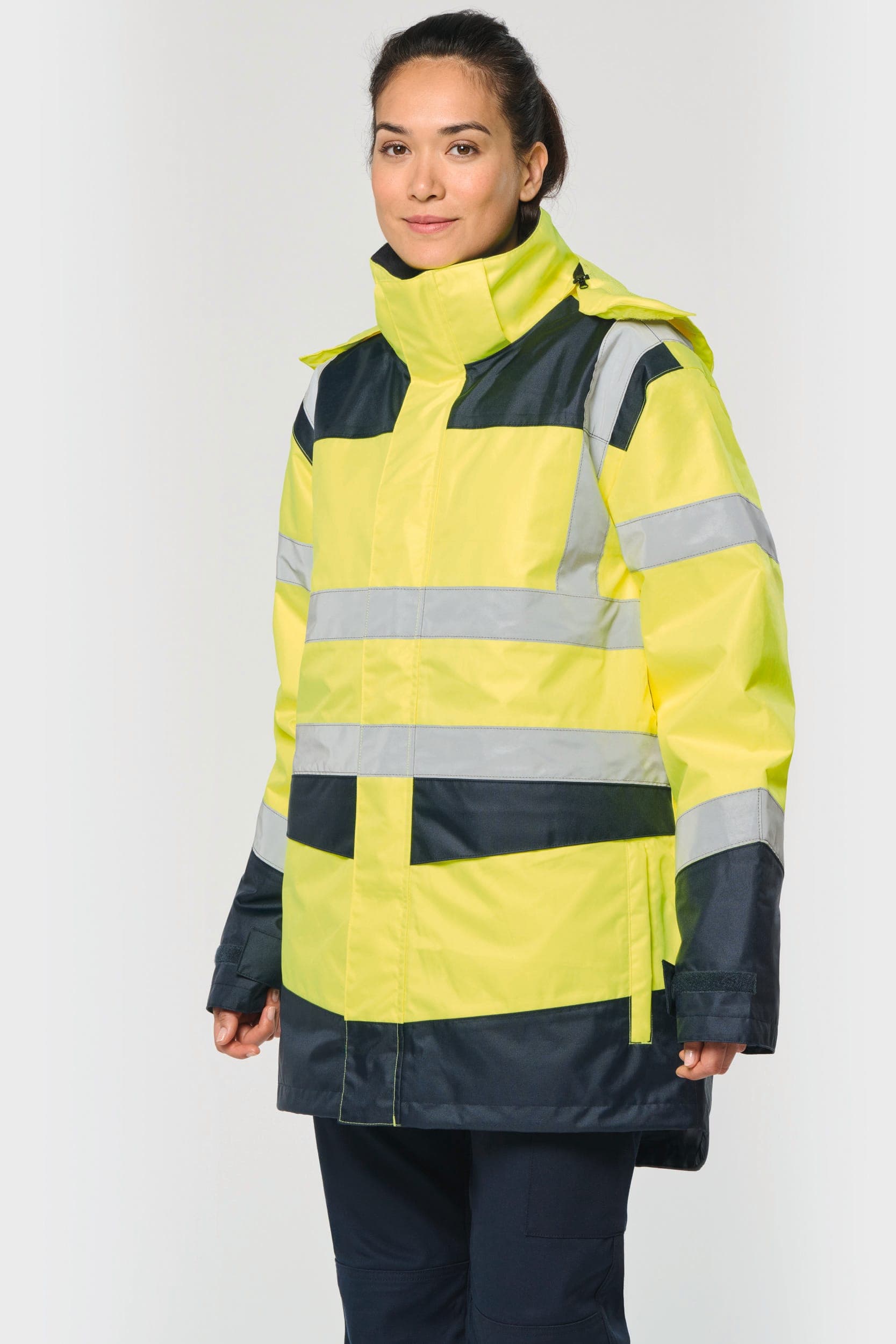 Parka de sécurité recyclée 4 en 1 unisexe en situation