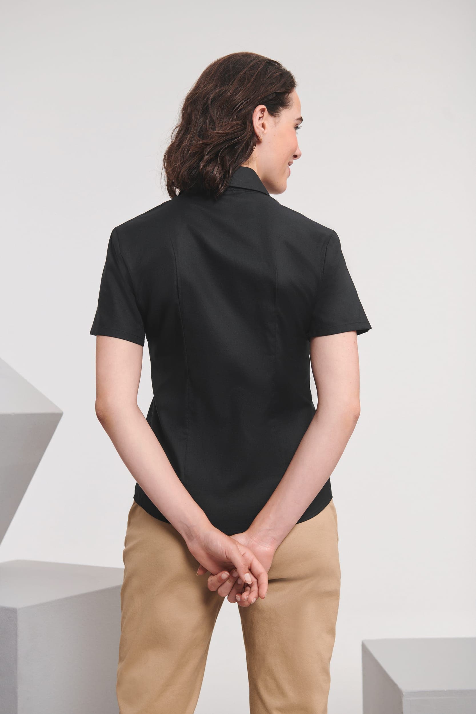 Chemise femme manches courtes Oxford en situation