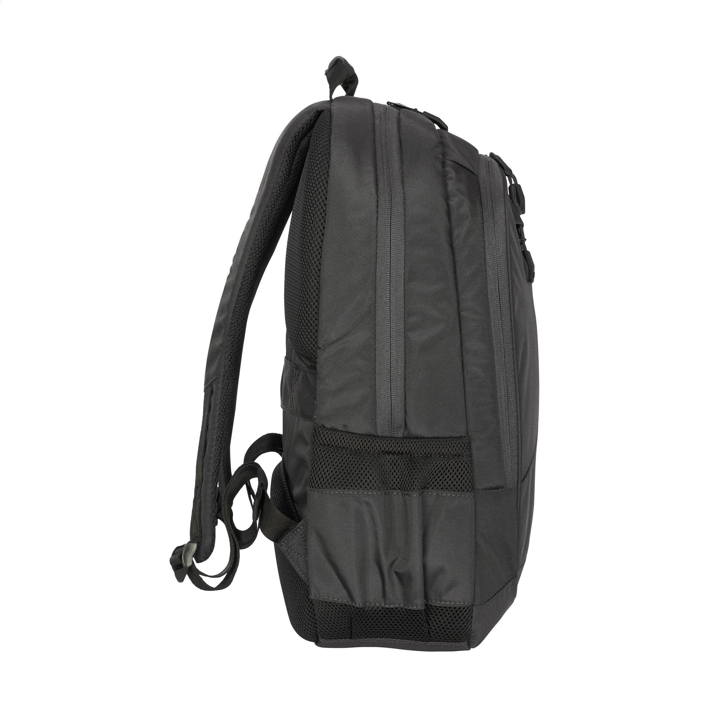 Sac à dos Tucano Lato 17 inch en situation