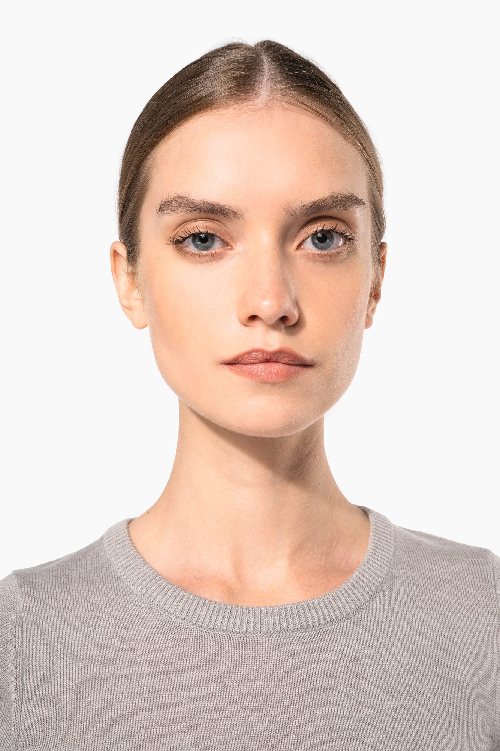 Pull col rond femme en situation