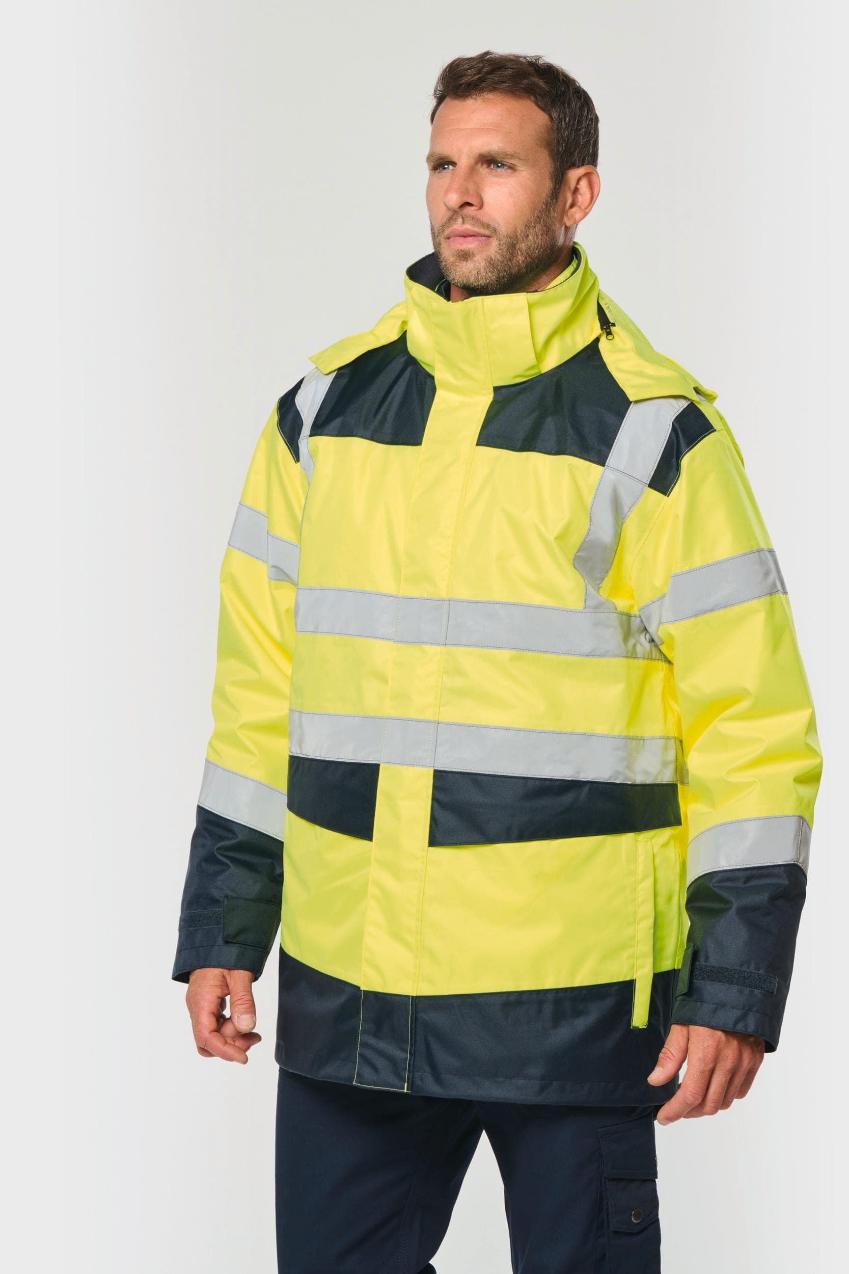 Parka de sécurité recyclée 4 en 1 unisexe en situation
