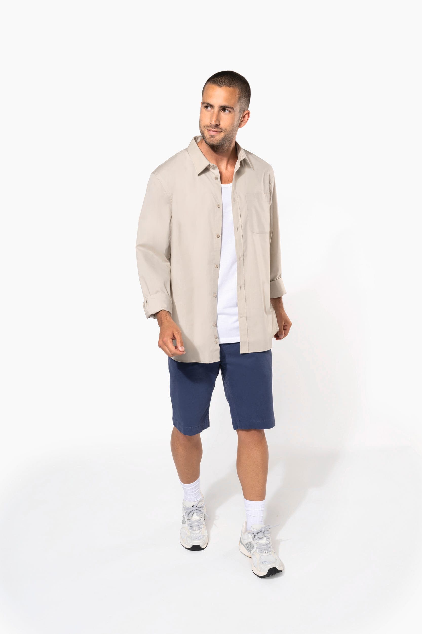 Bermuda chino homme en situation