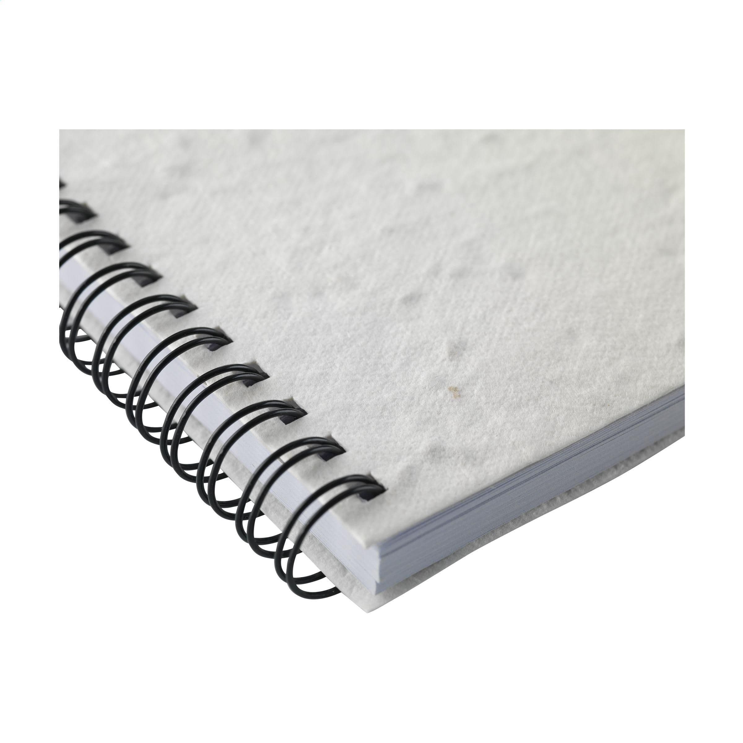 Carnet de notes A5 Seed Paper en situation
