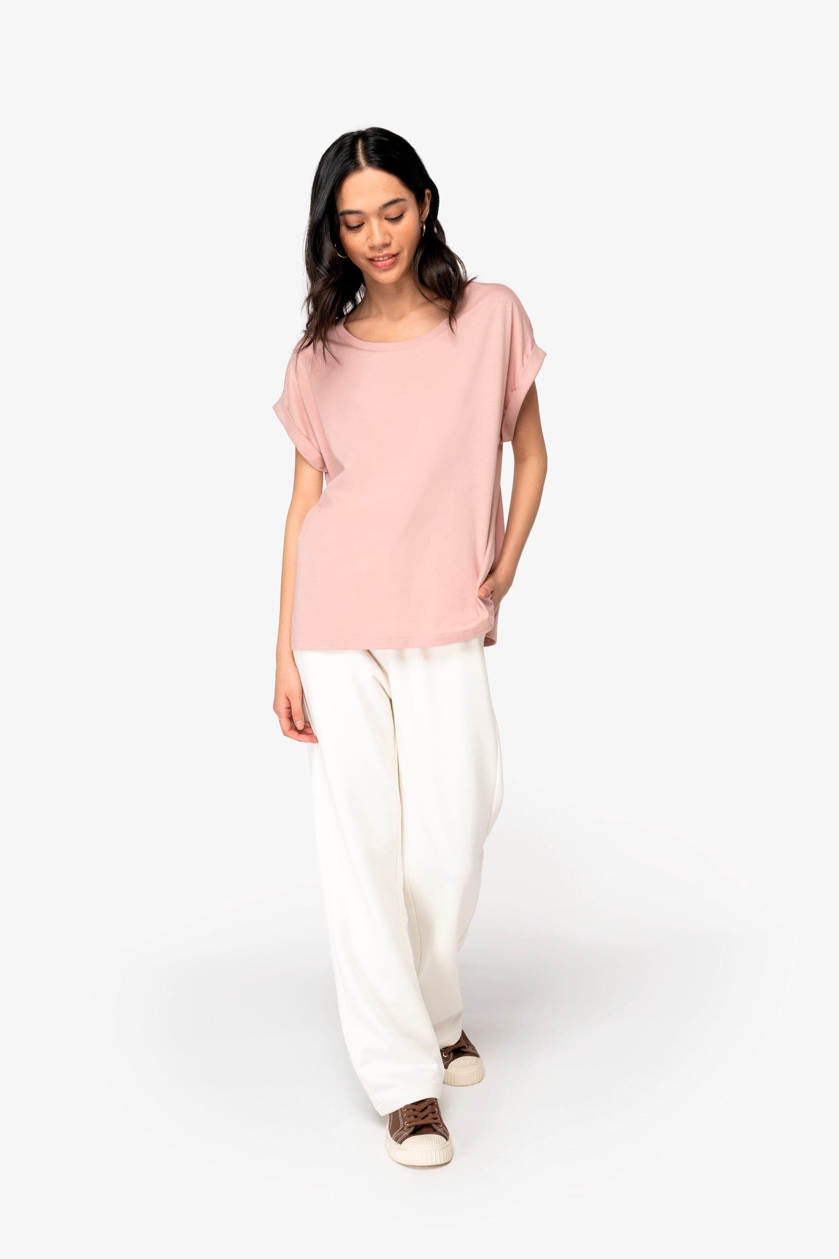Pantalon de jogging écoresponsable ample French Terry femme en situation