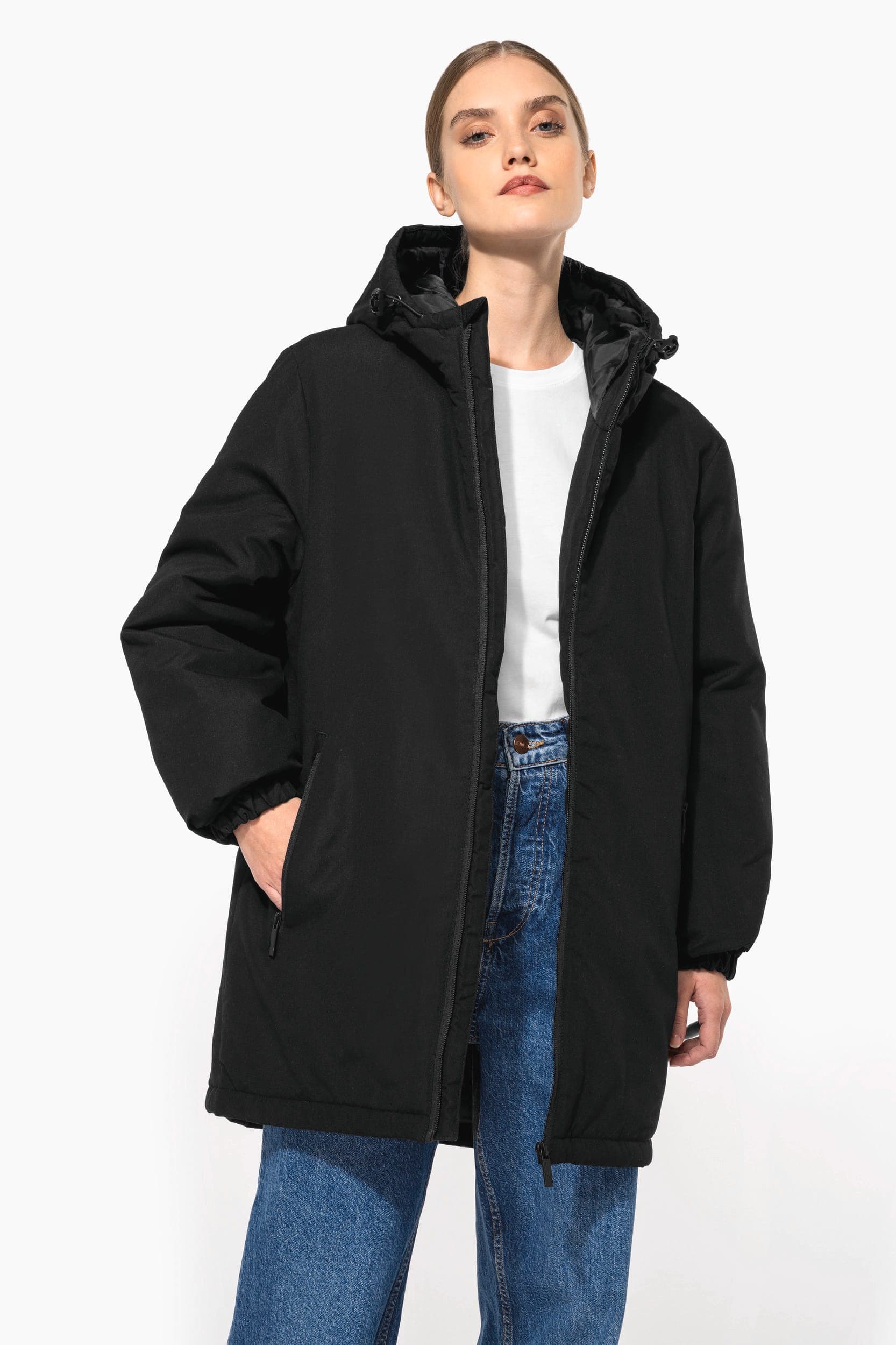 Parka à capuche recyclée unisexe en situation