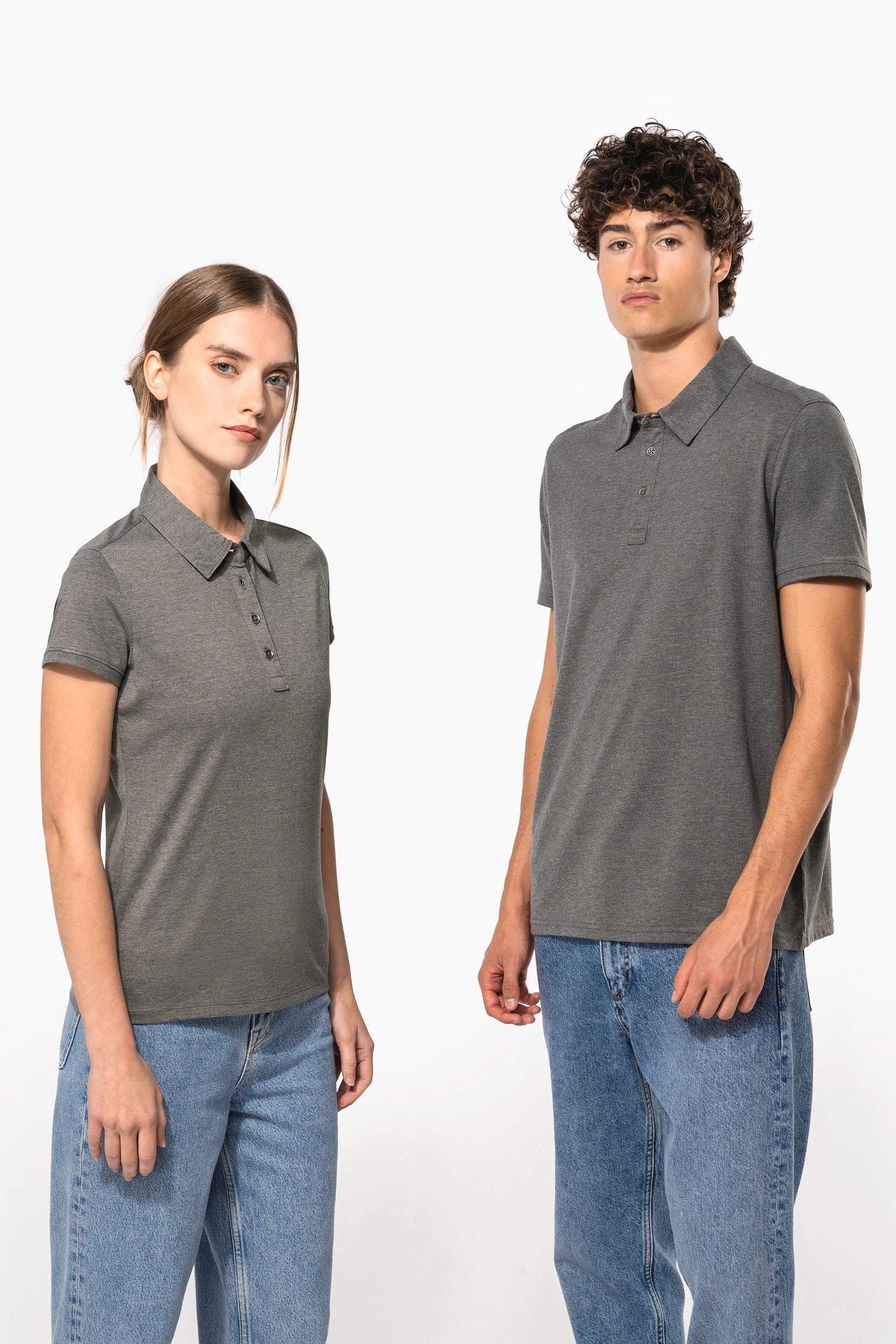 Polo jersey manches courtes homme en situation