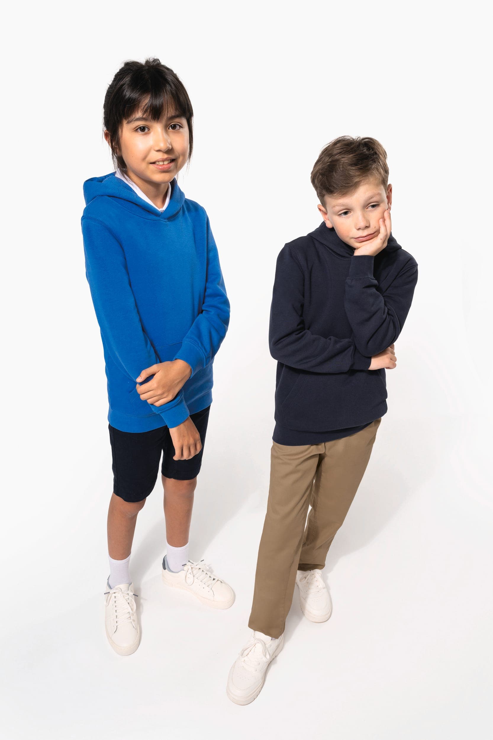 Sweat-shirt à capuche enfant en situation