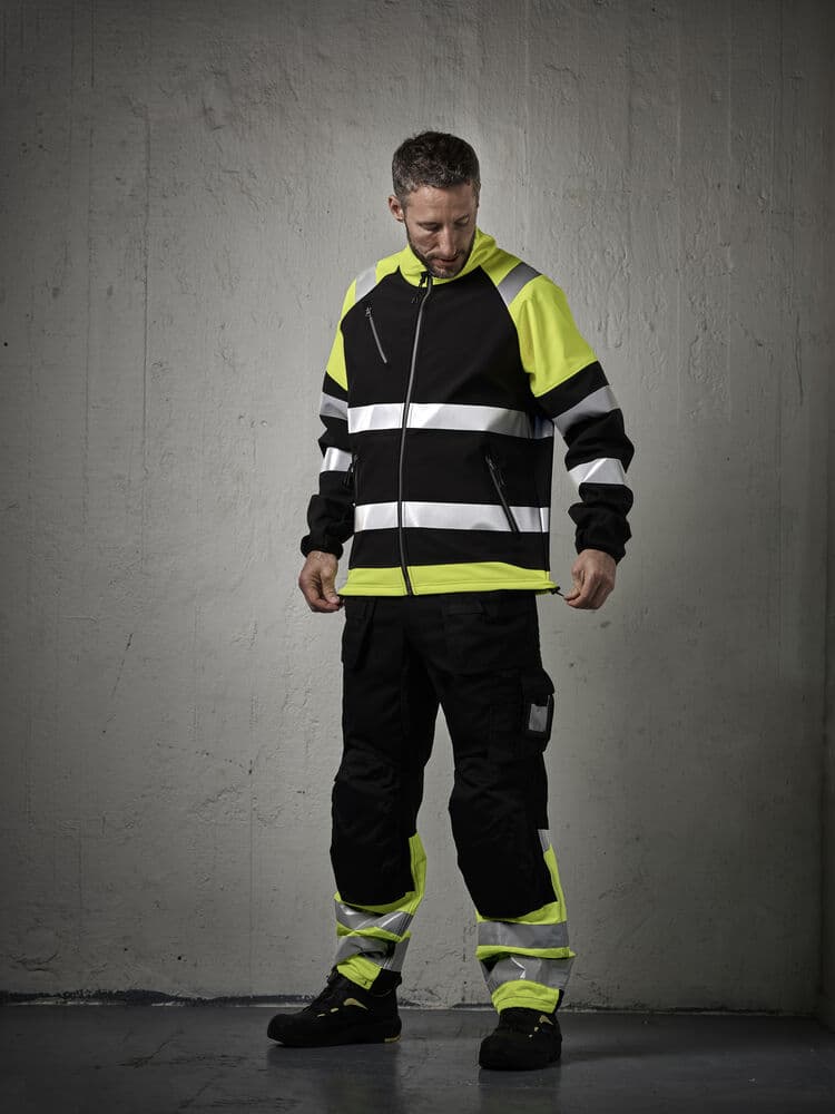 Jobman 2134 Hv Stretch Trousercore Hp en situation