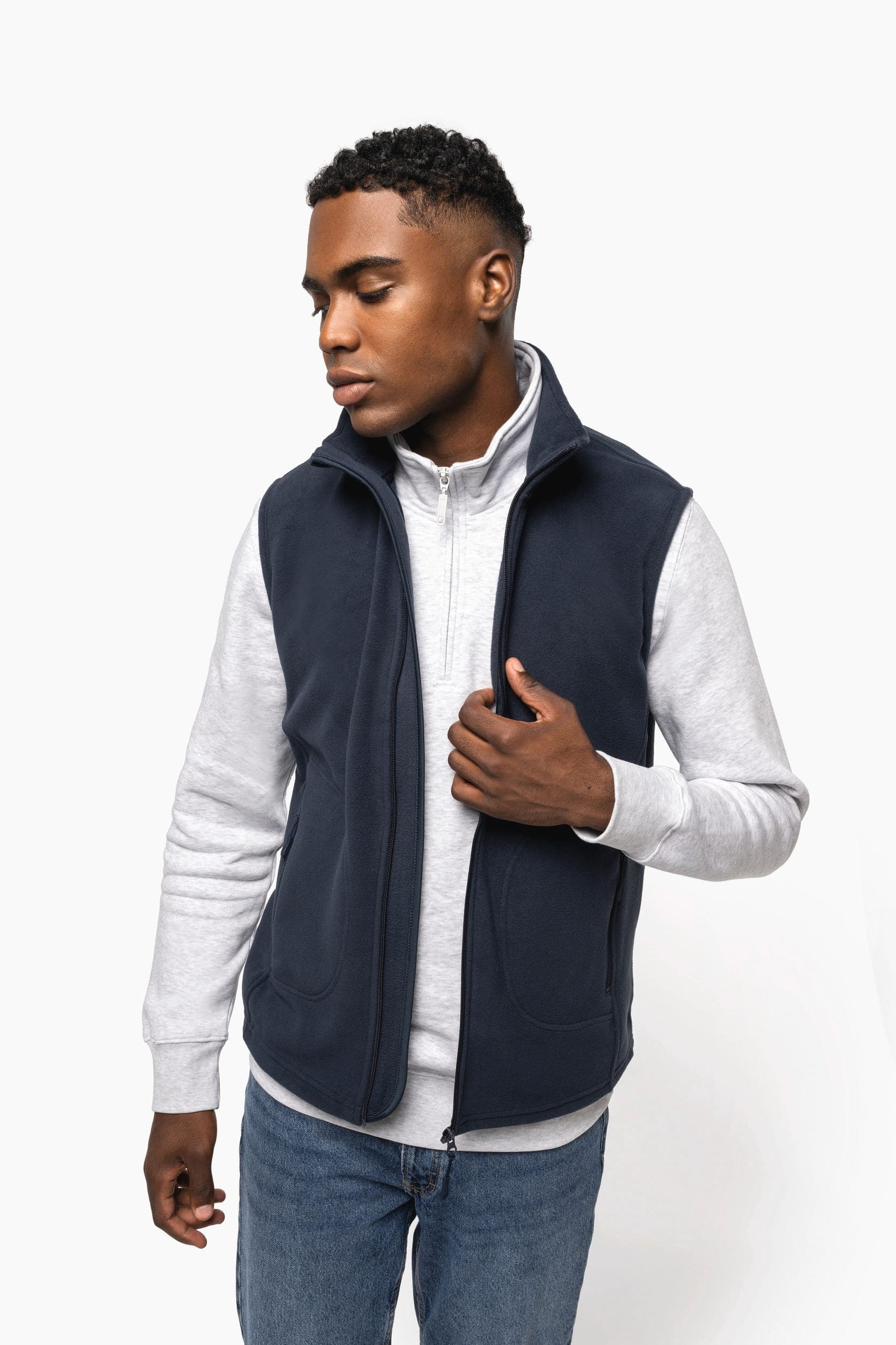 Bodywarmer micropolaire écoresponsable unisexe en situation
