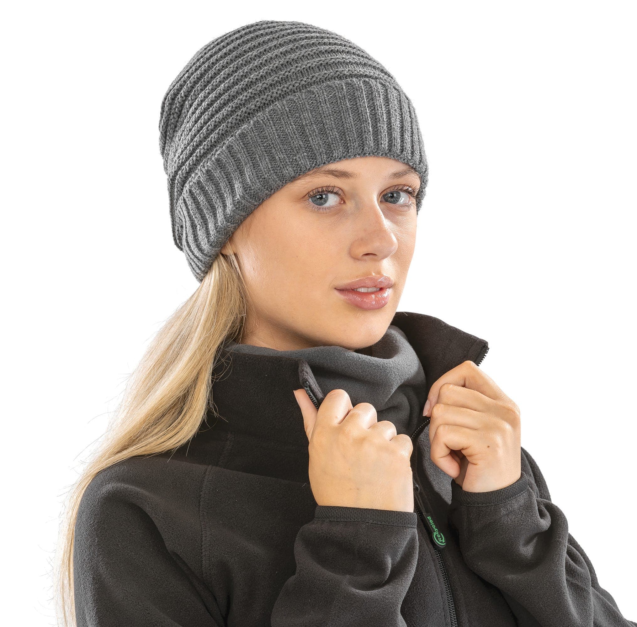 Bonnet tressé en situation