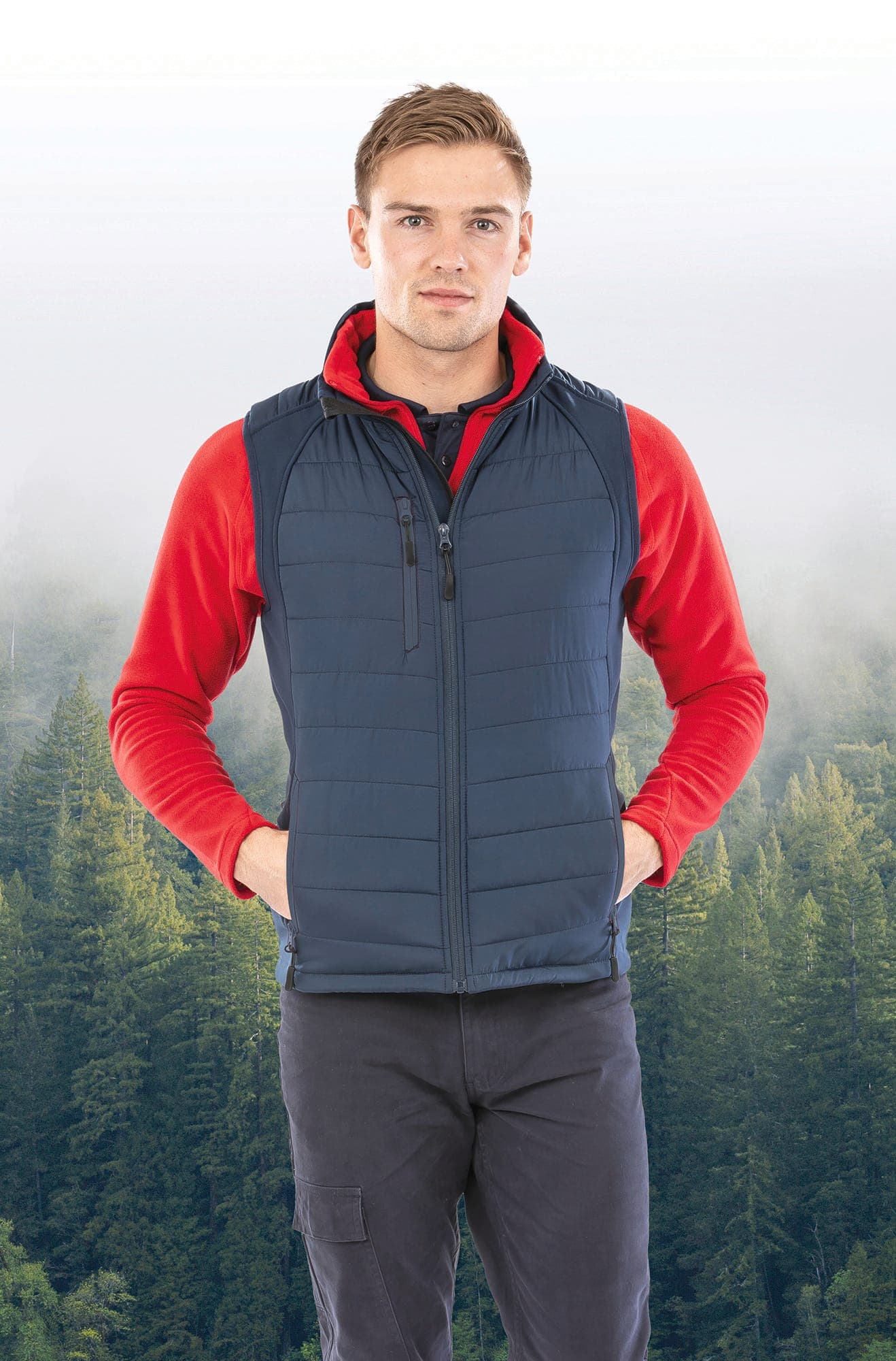 Gilet softshell rembourré black compass recyclé en situation