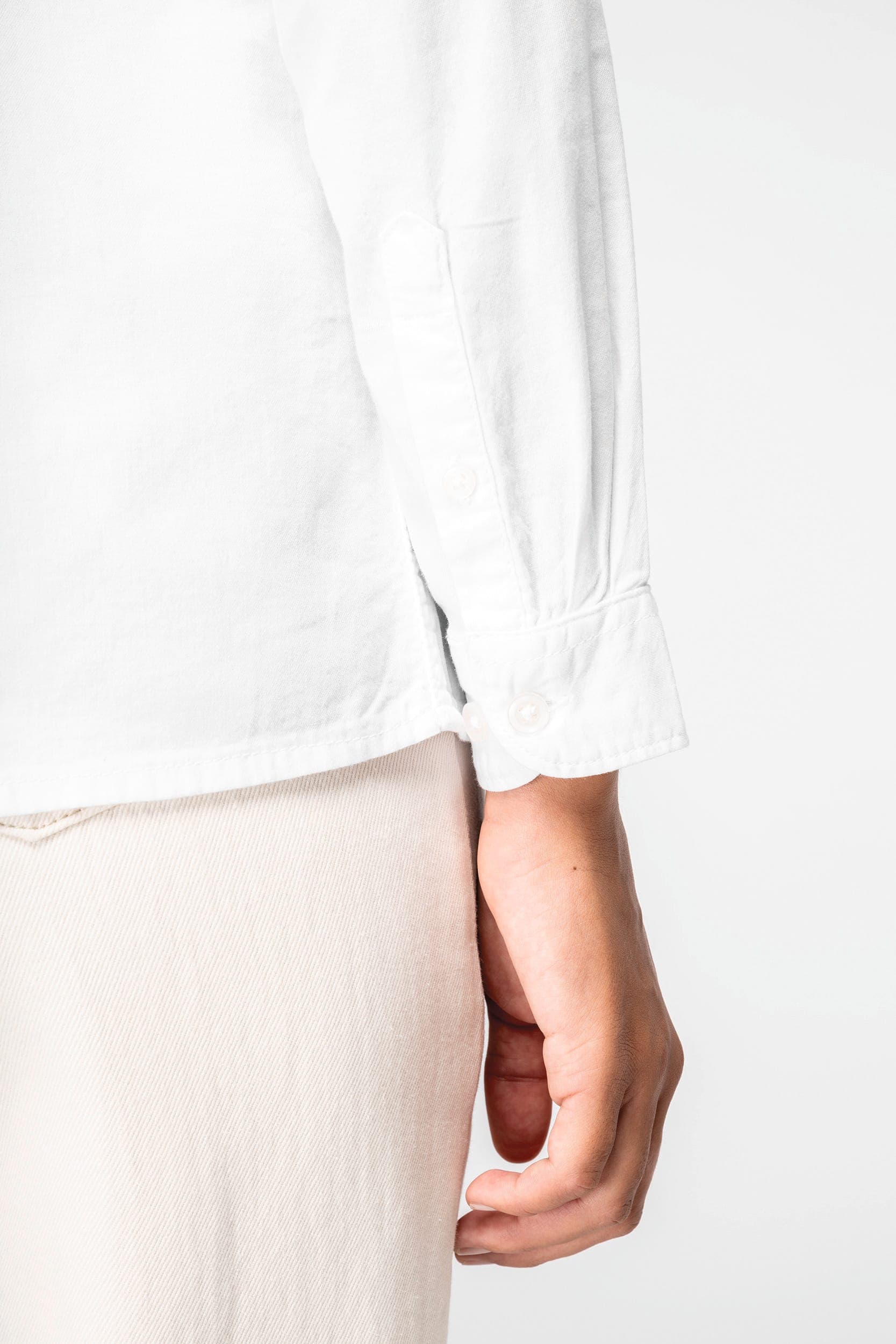 Chemise écoresponsable délavée femme en situation