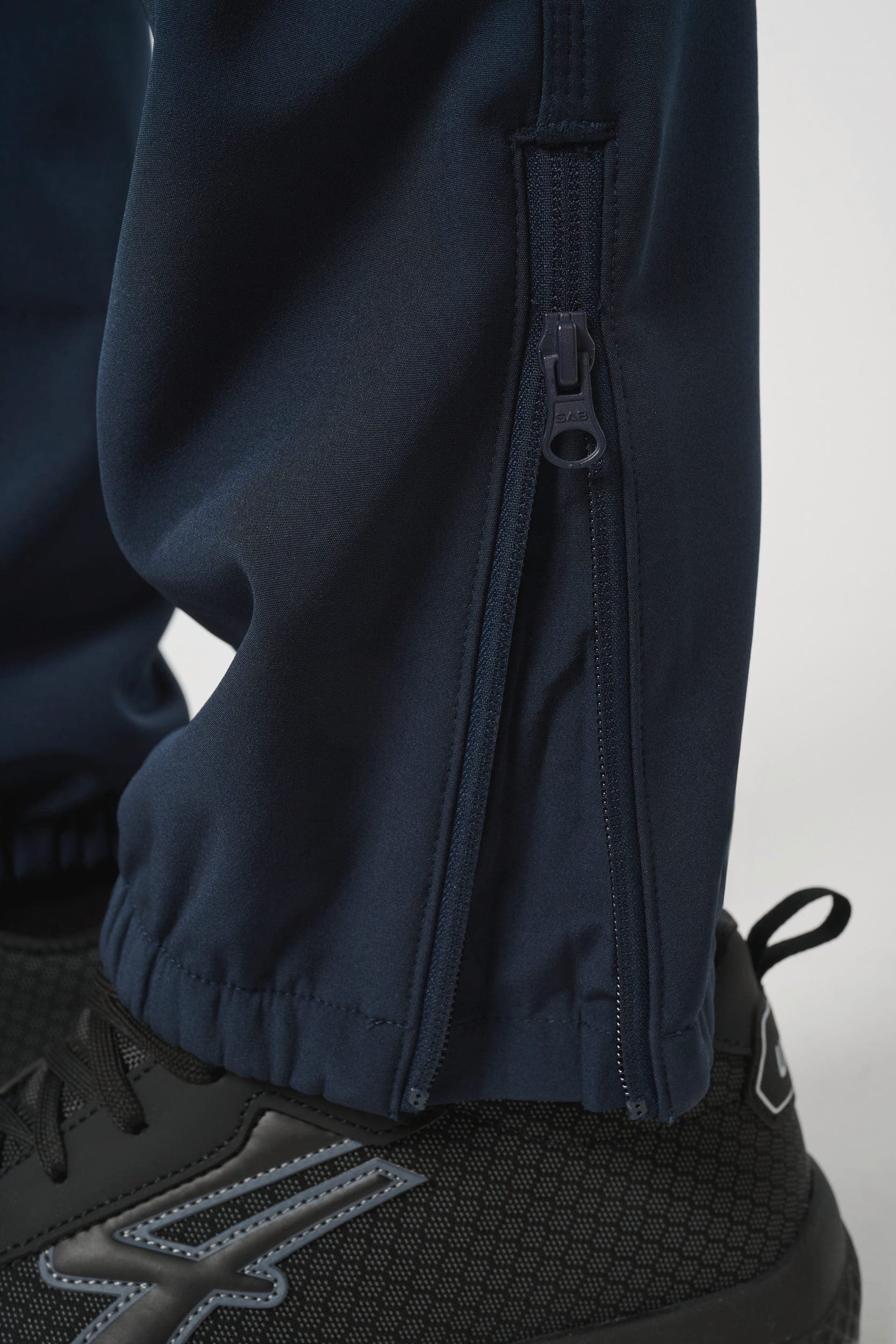 Pantalon softshell homme en situation