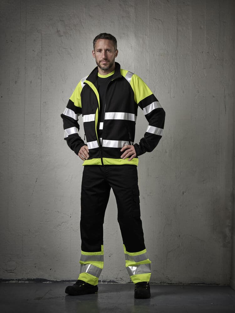 Jobman 2314 Hv Service Trousers en situation