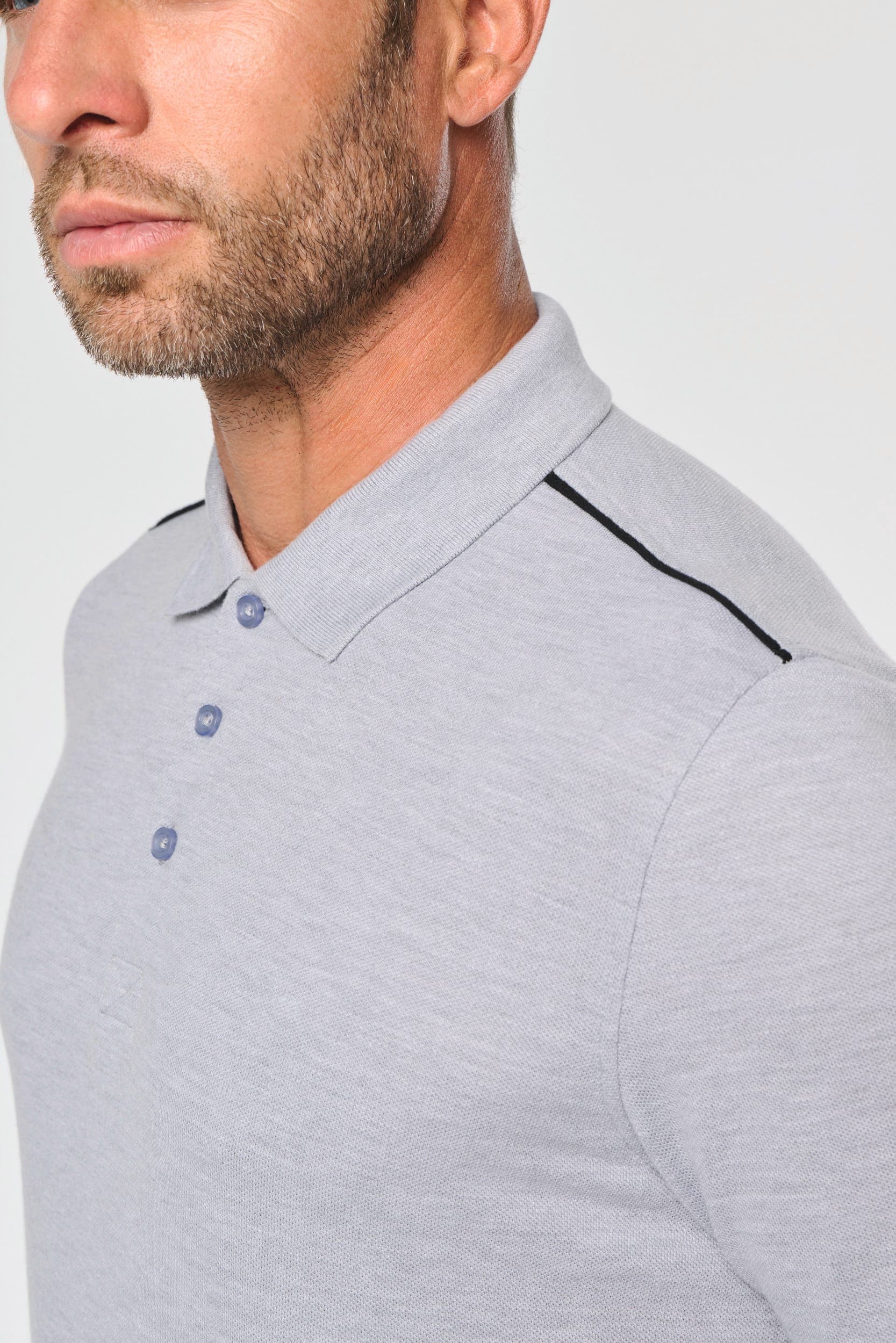 Polo Day To Day contrasté manches courtes homme en situation