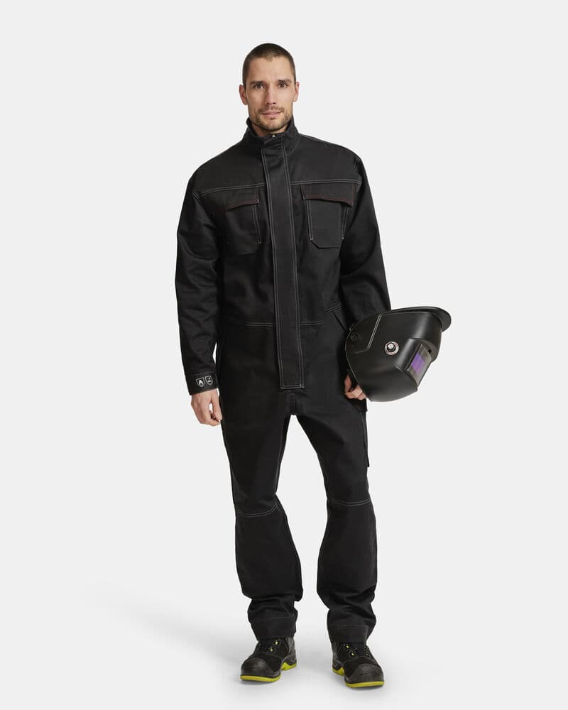 Jobman 4037 Welding Overall Flame Ret en situation