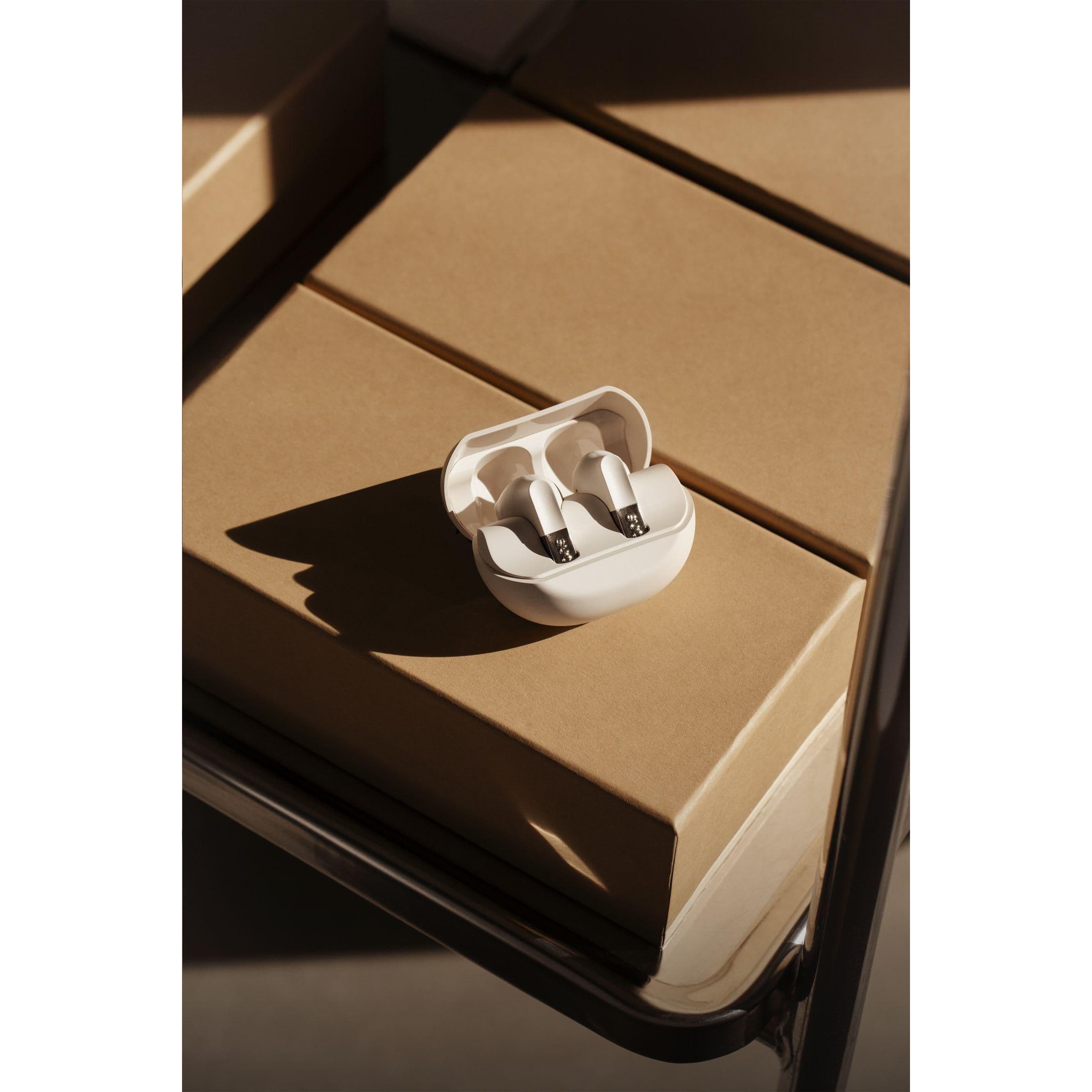 Écouteurs Sudio In-ear True Wireless N3 en situation