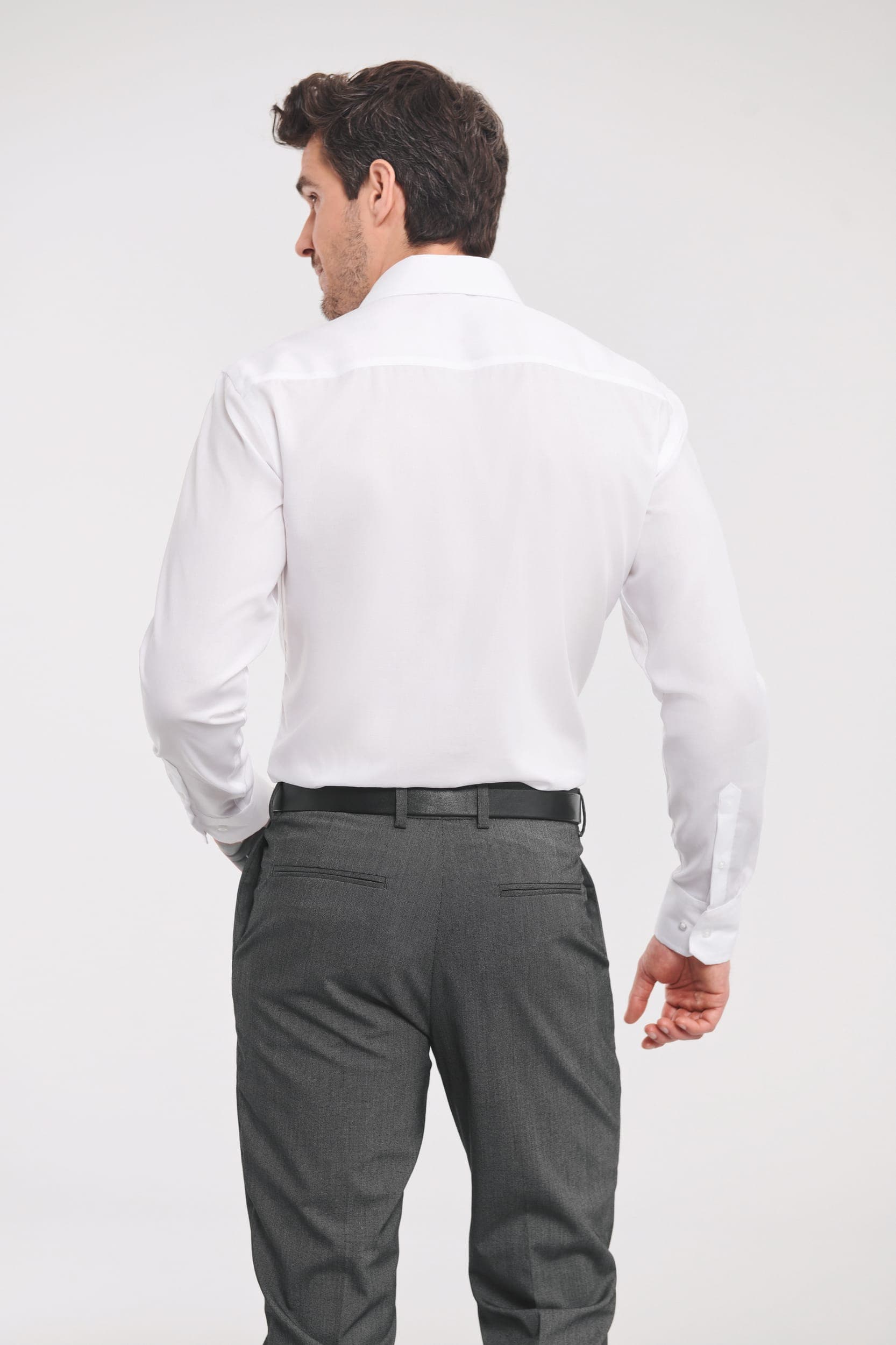 Chemise homme manches longues Non Iron - moderne en situation