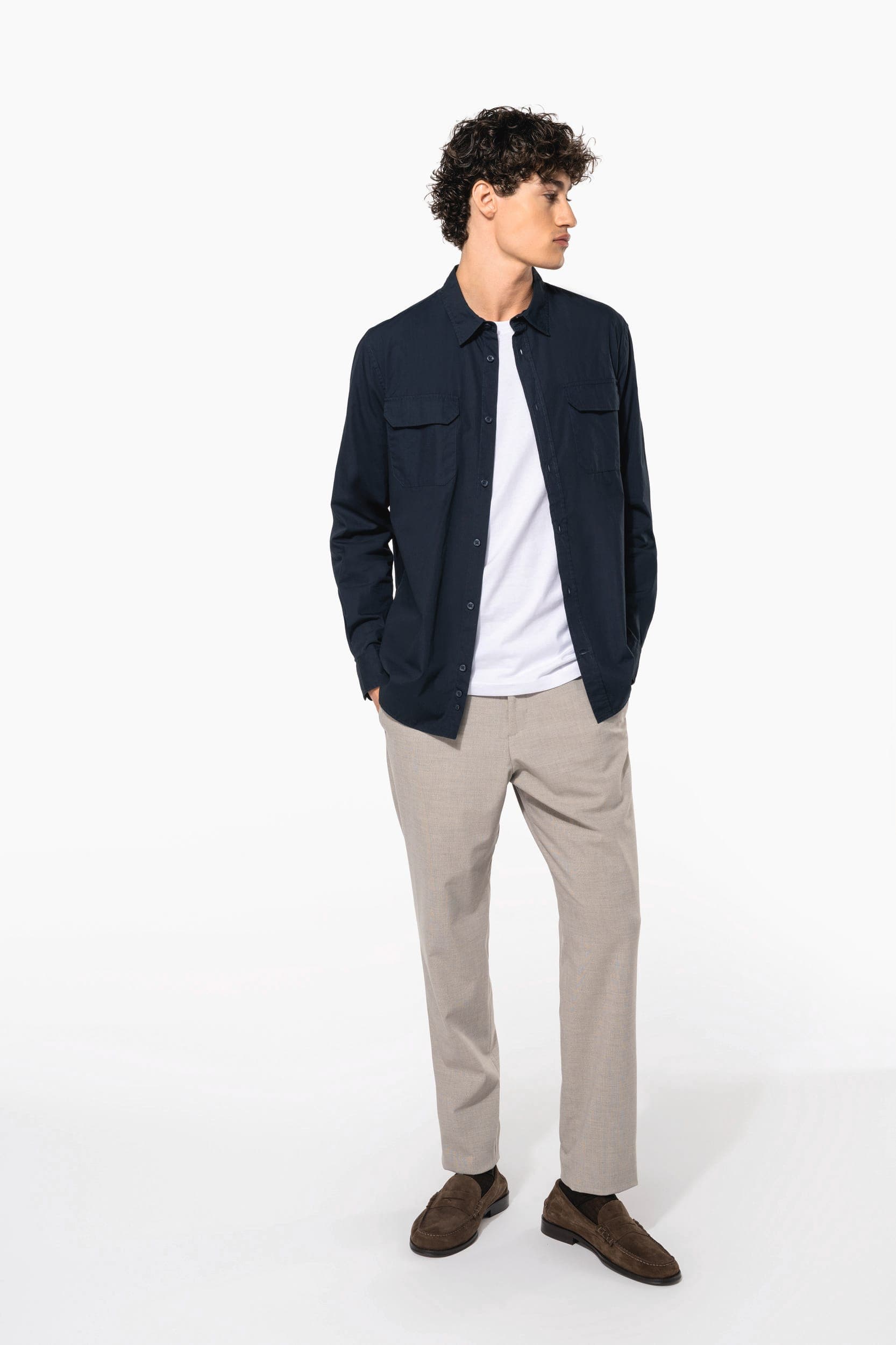 Chemise safari manches longues homme en situation