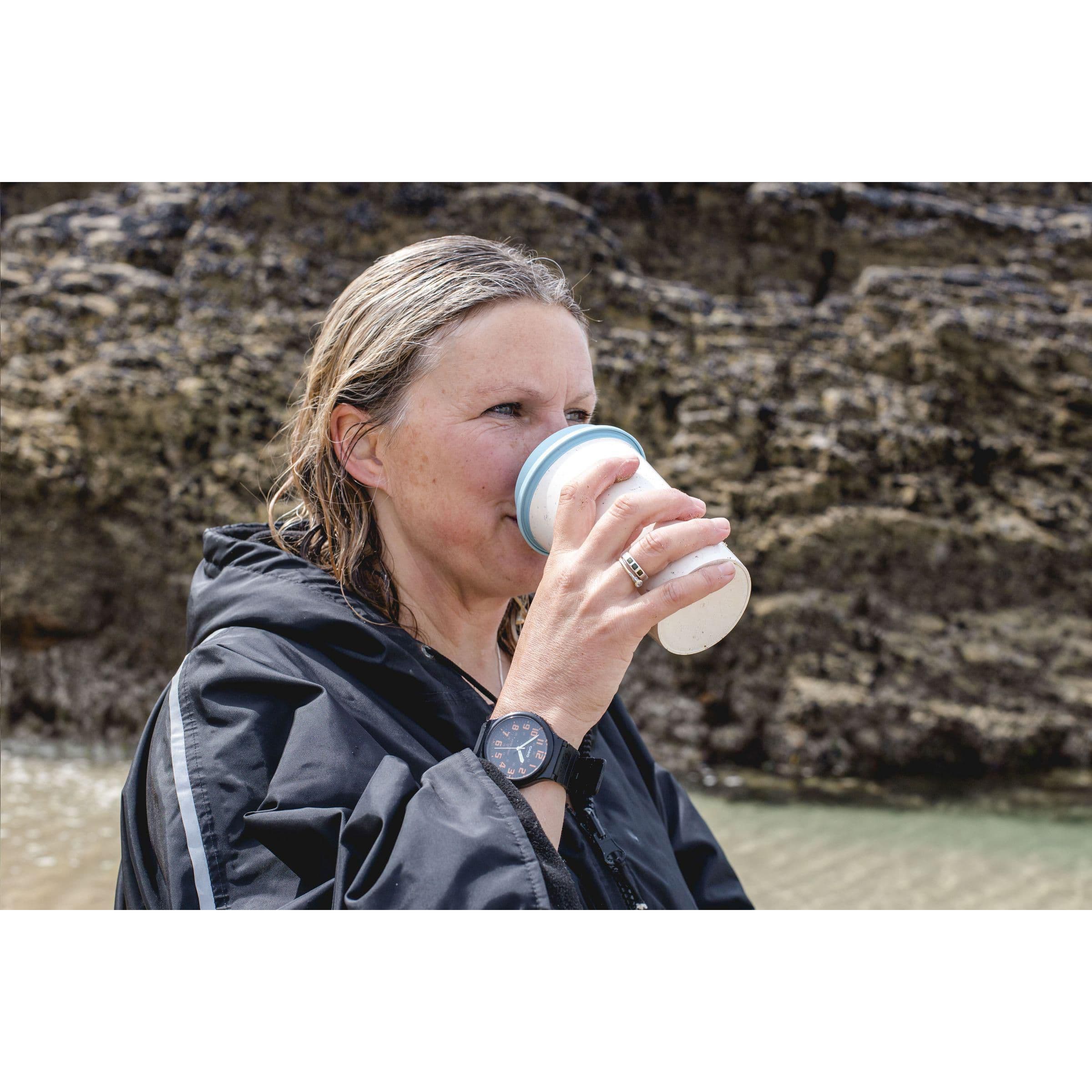 Mug Circular&Co Now Cup recyclé 340 ml en situation
