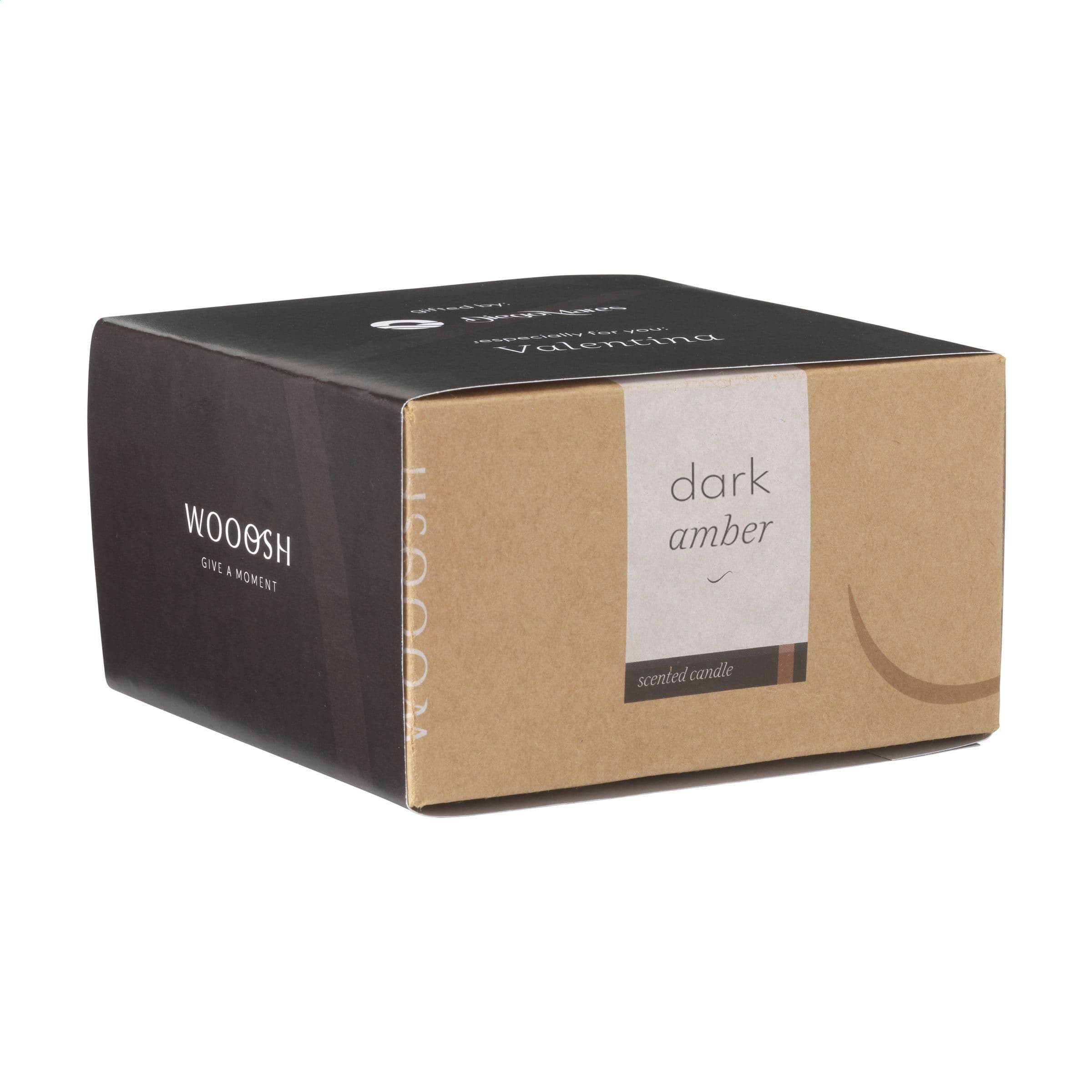 Bougie parfumée Wooosh Flame Dark Amber en situation