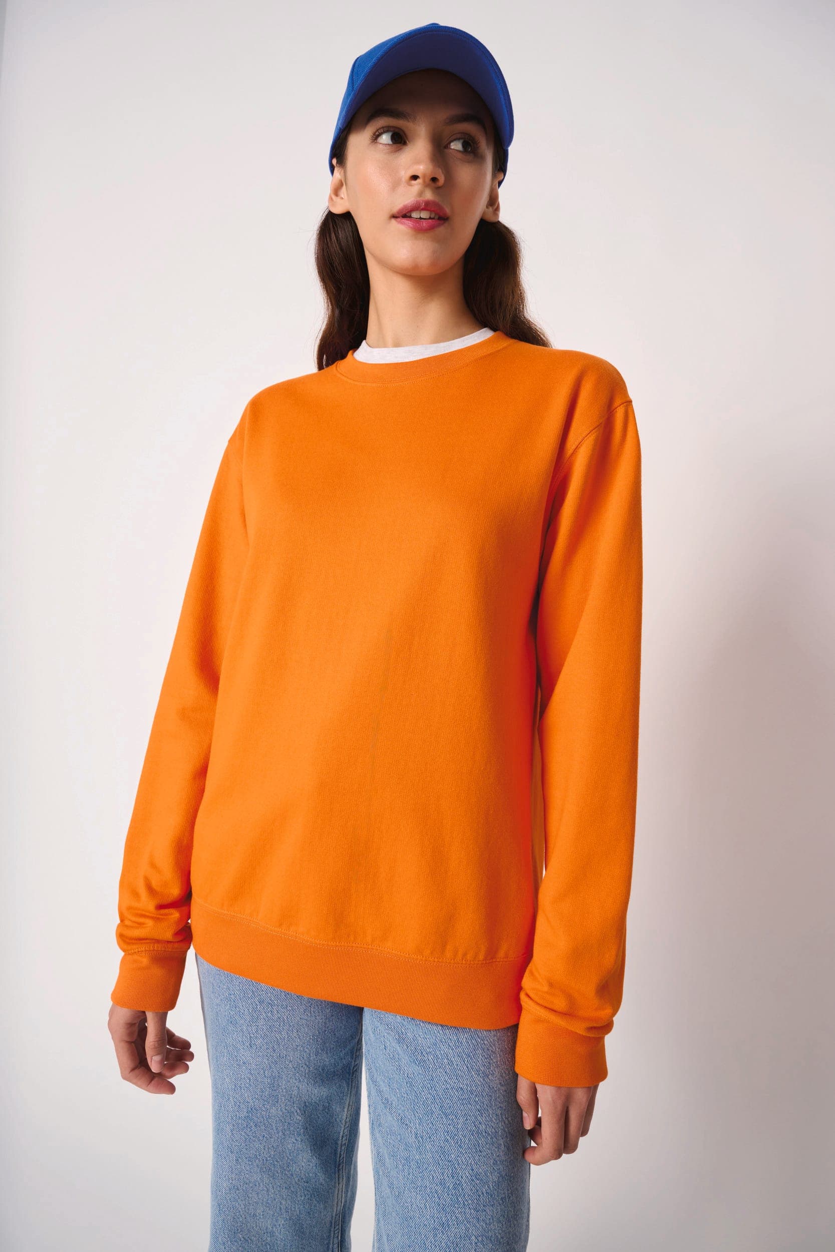 Sweat-shirt col rond unisexe en situation