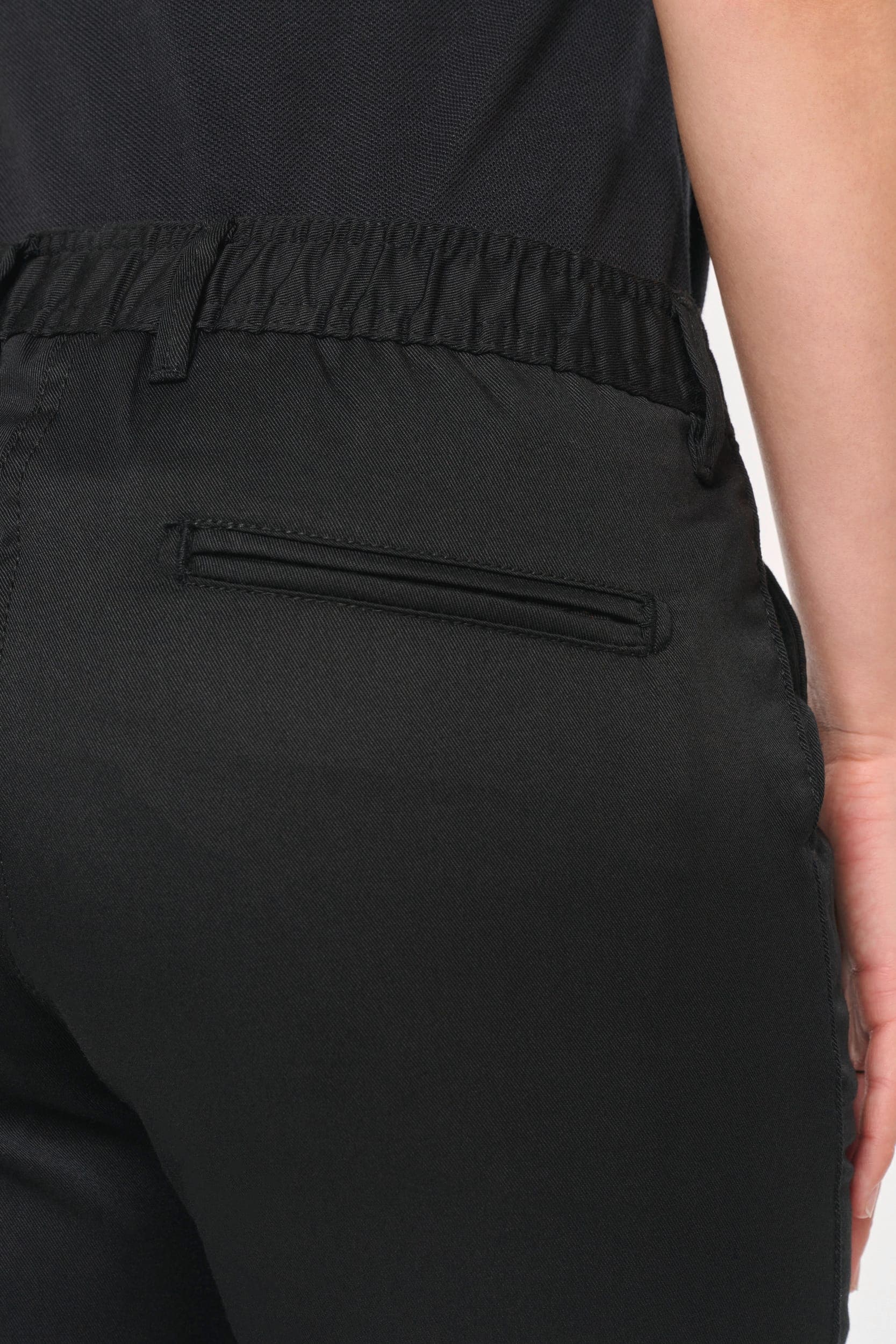 Pantalon Day To Day femme en situation