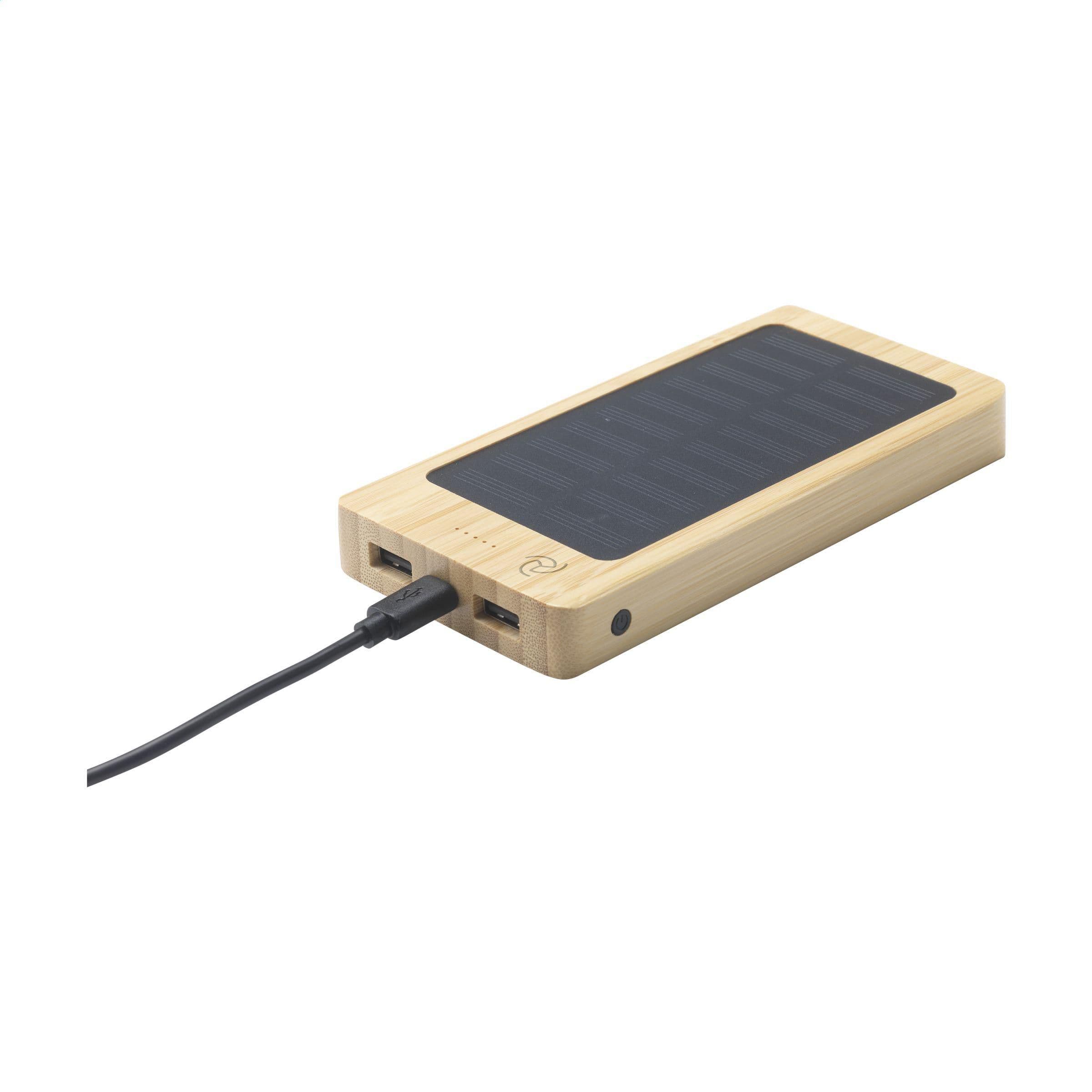 Chargeur externe solar powerbank 8000+ sans fil en situation