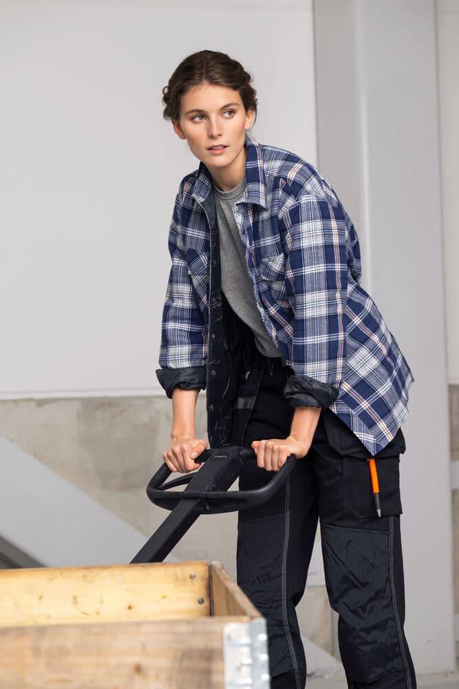 Jobman 5157 Flannel Shirt Lined en situation