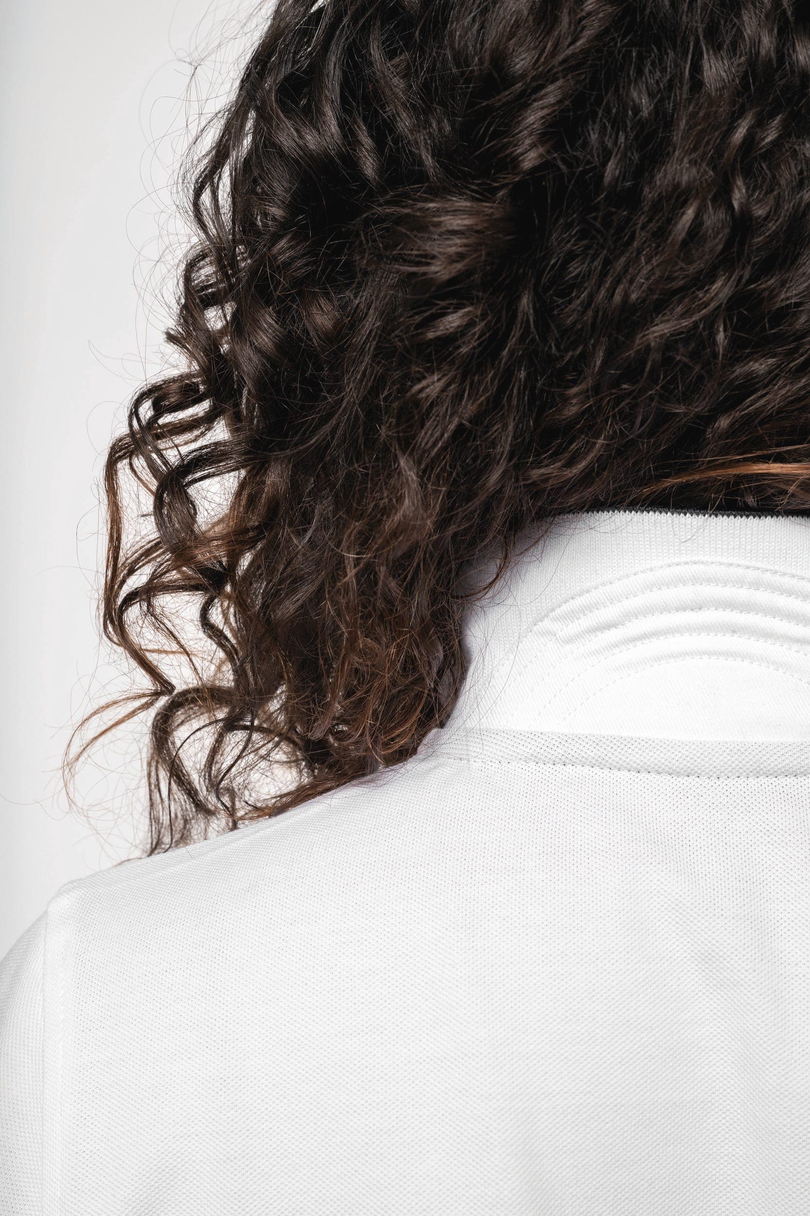 Polo maille piquée manches courtes femme en situation