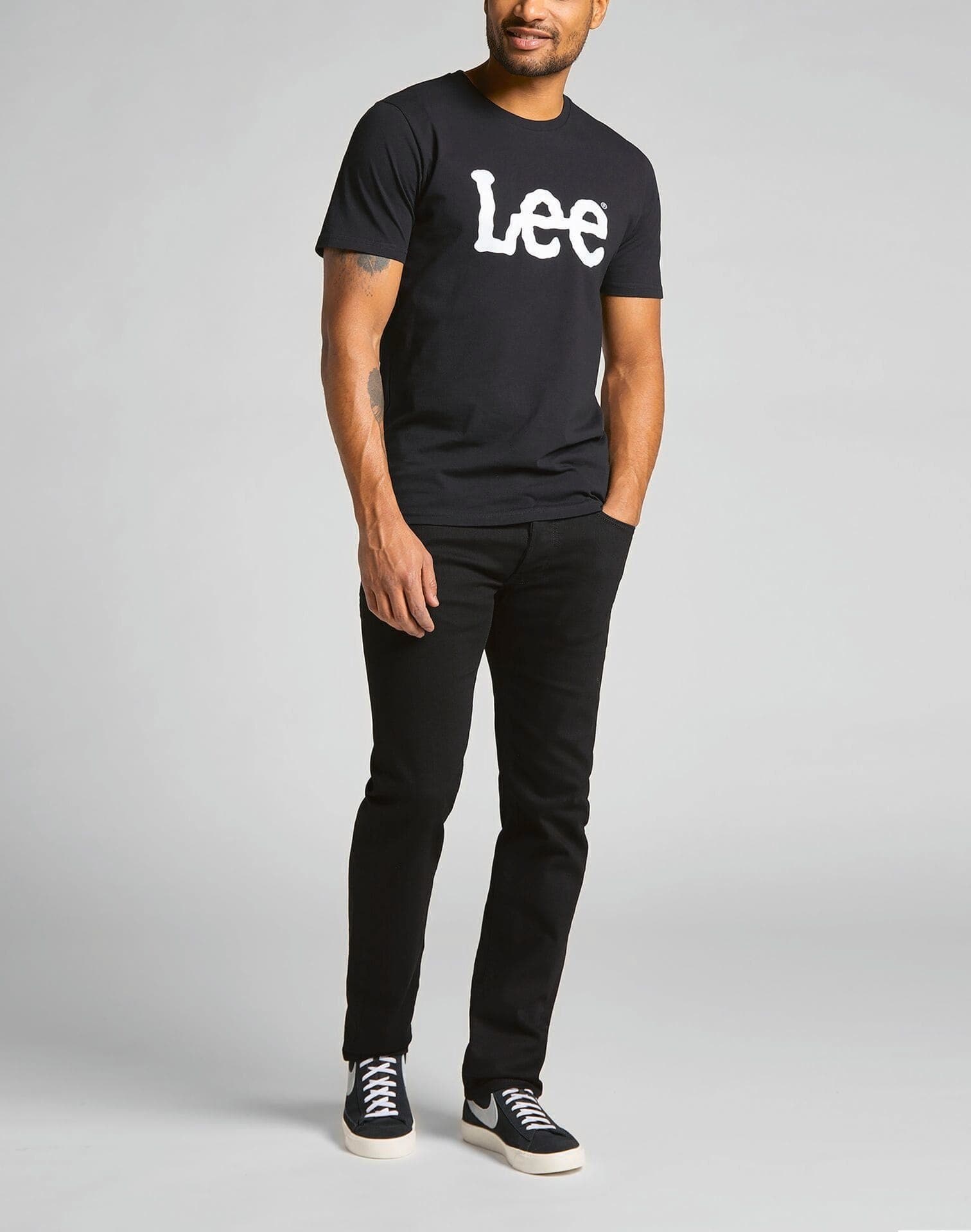 T-shirt Logo Lee en situation