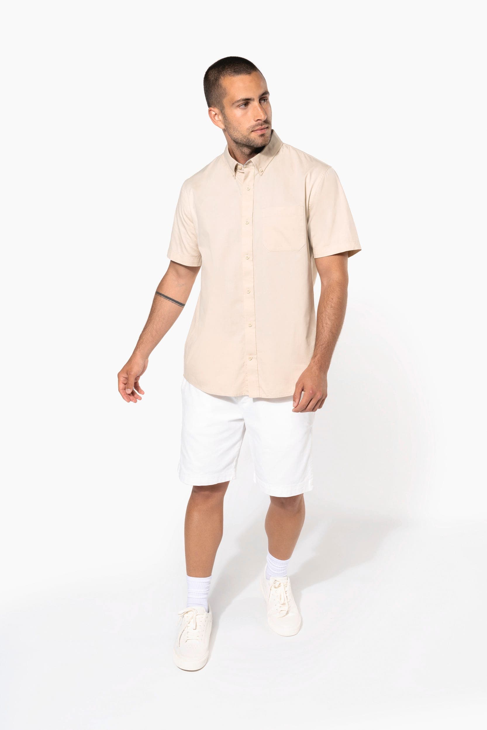 Chemise coton manches courtes Ariana III homme en situation