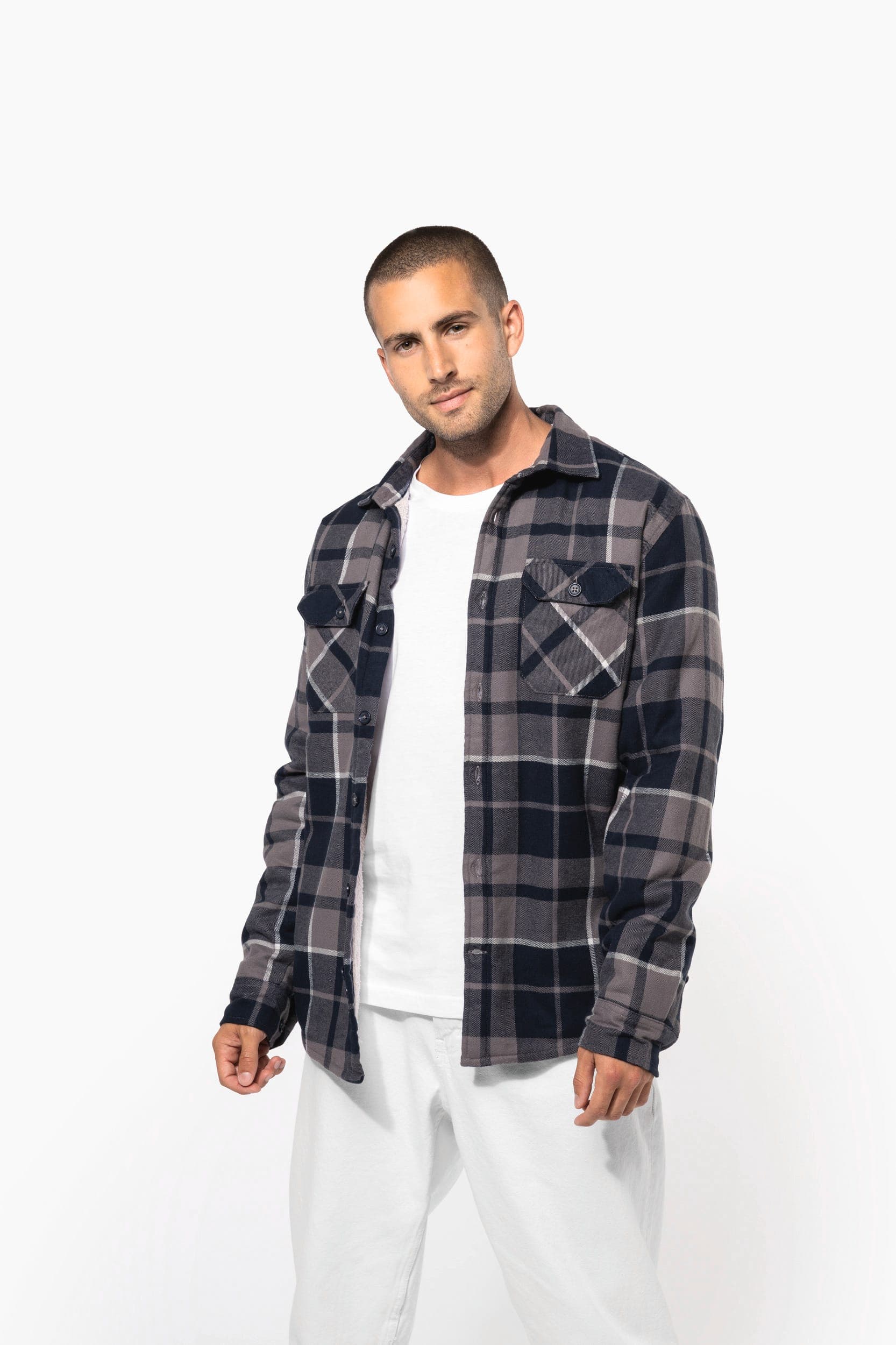 Surchemise à carreaux doublée sherpa homme en situation