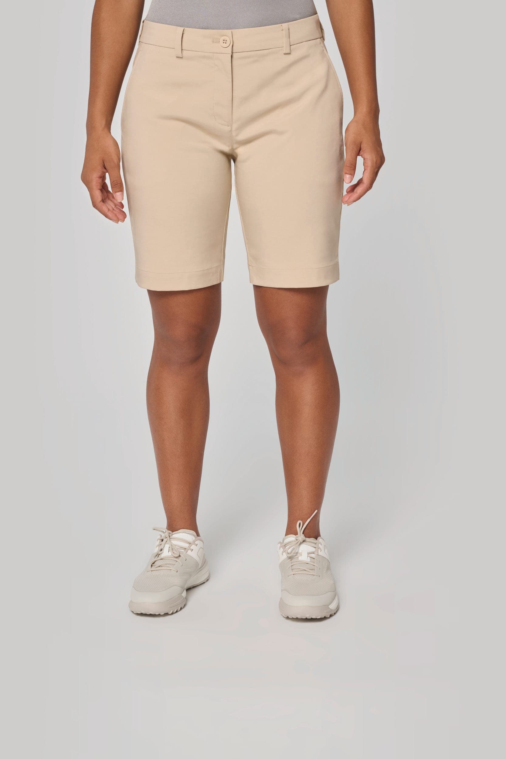 Bermuda femme en situation