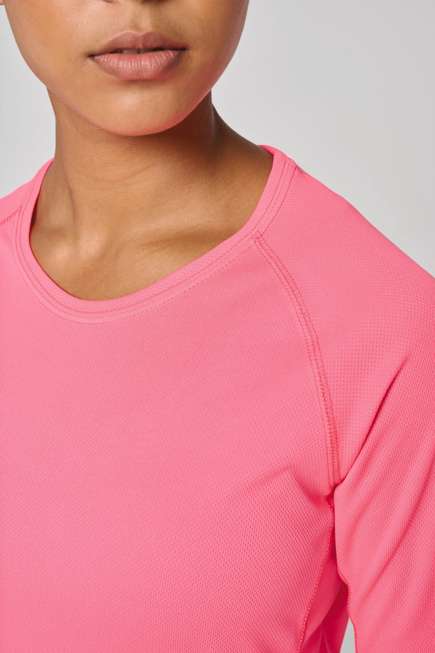 T-shirt de sport manches longues femme en situation