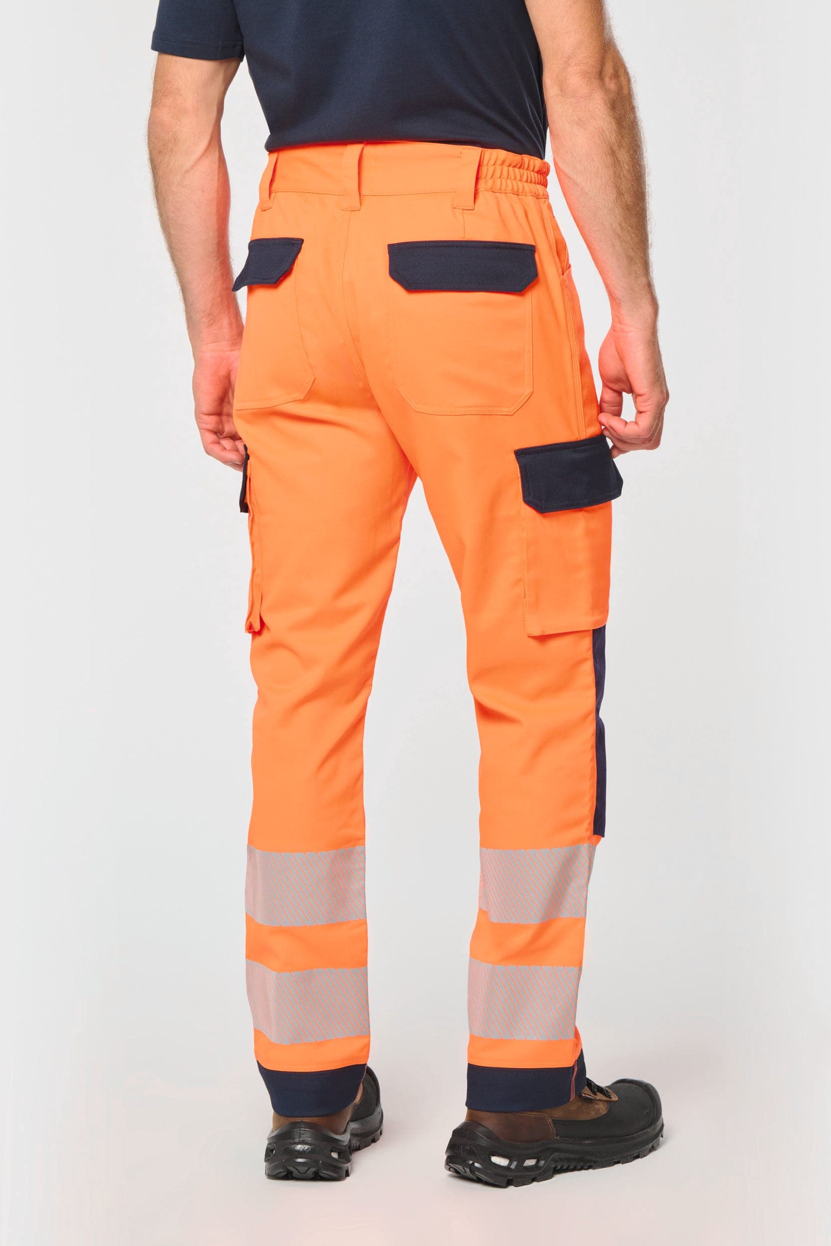 Pantalon de sécurité recyclé multipoches unisexe en situation