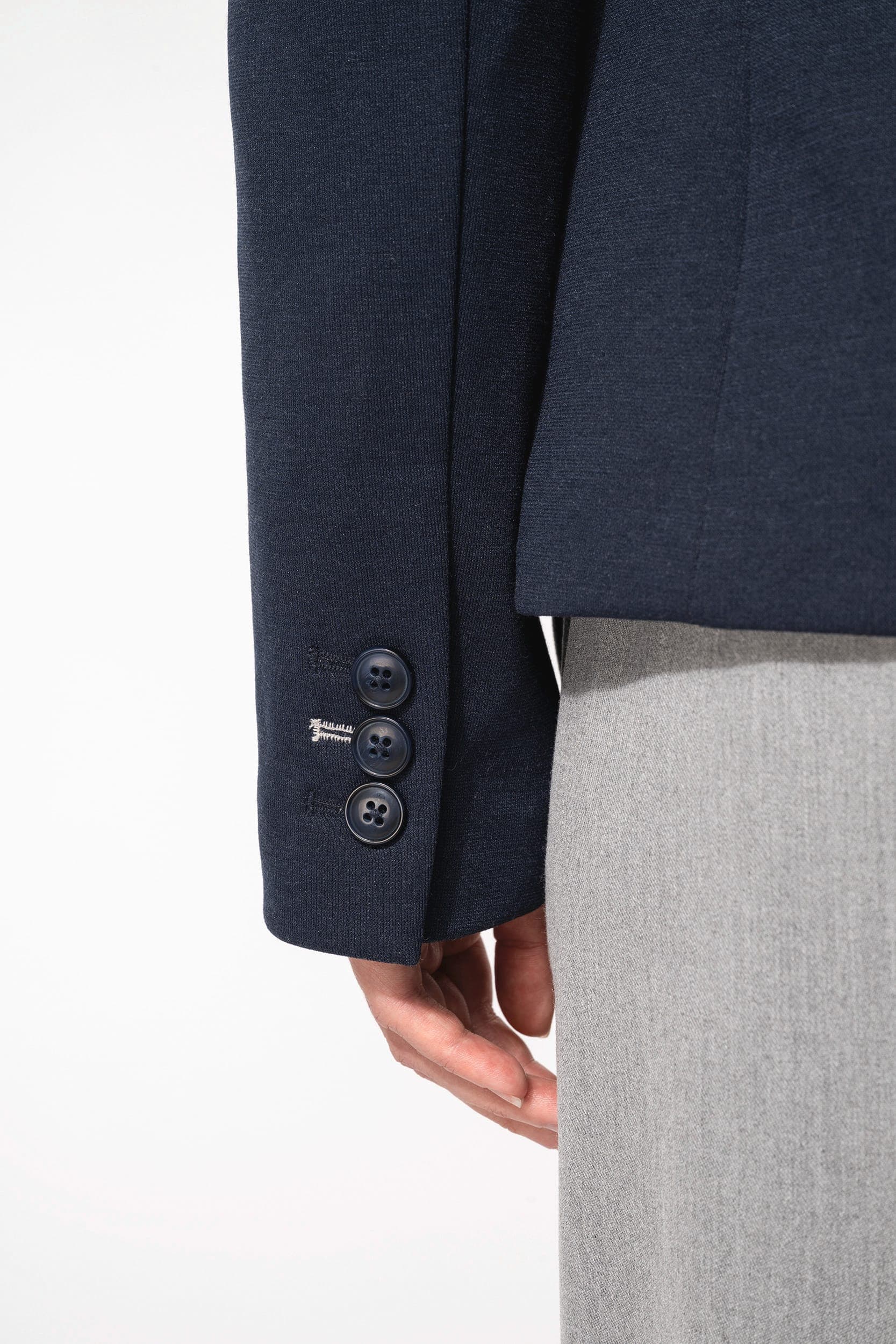 Veste maille femme en situation