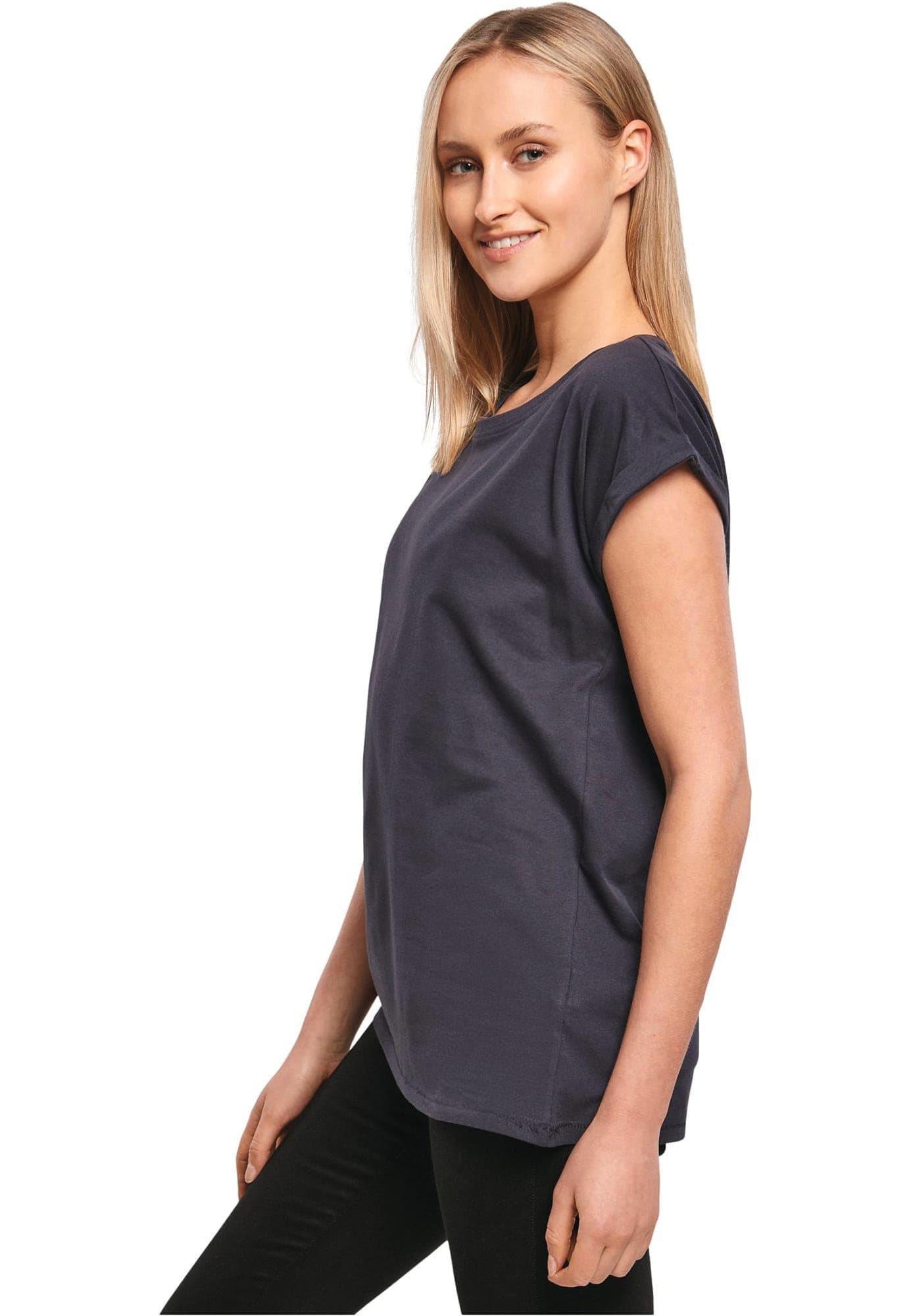 T-shirt manches à revers femme en situation