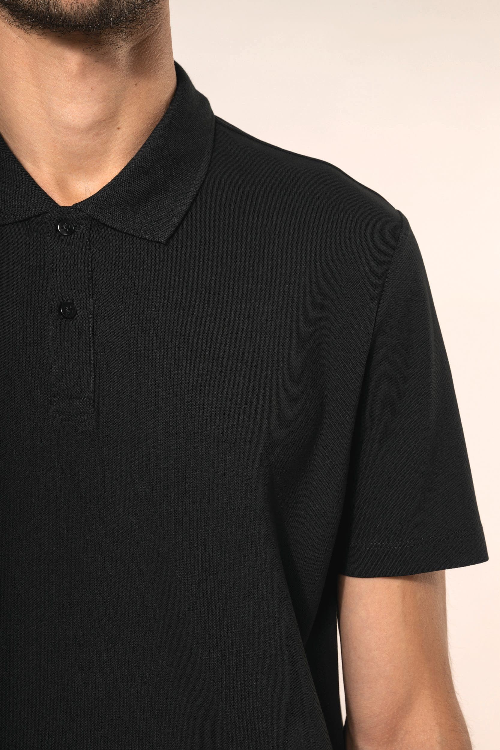 Polo Supima® manches courtes homme en situation