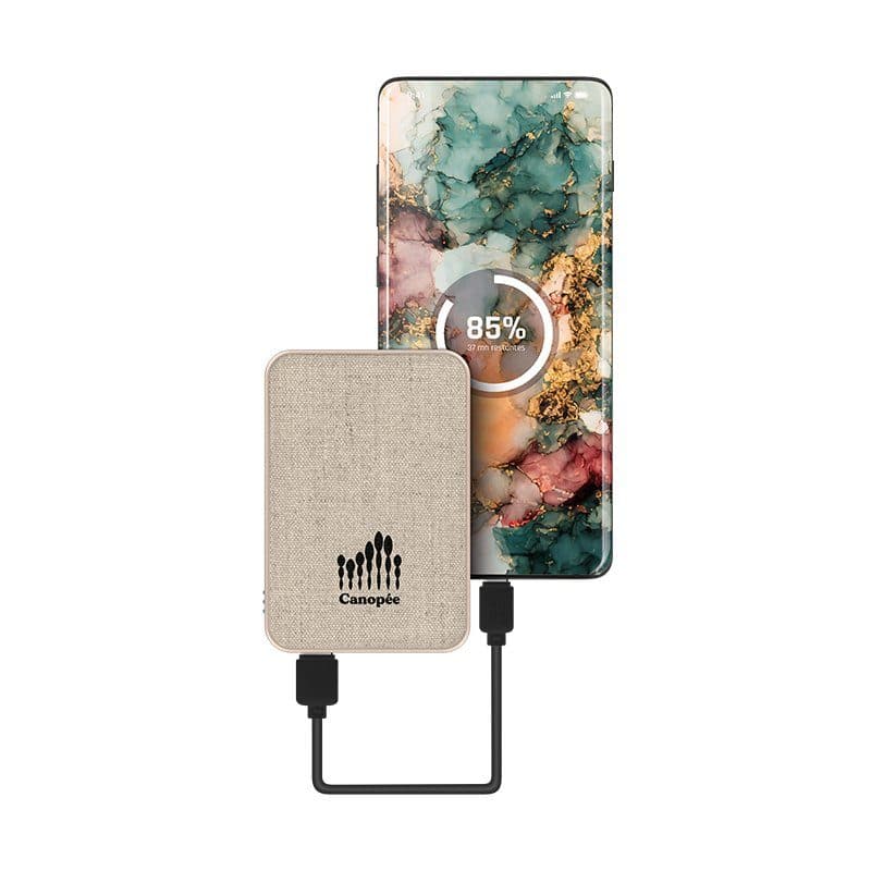 BATTERIE EXTERNE 5000 mAh en situation