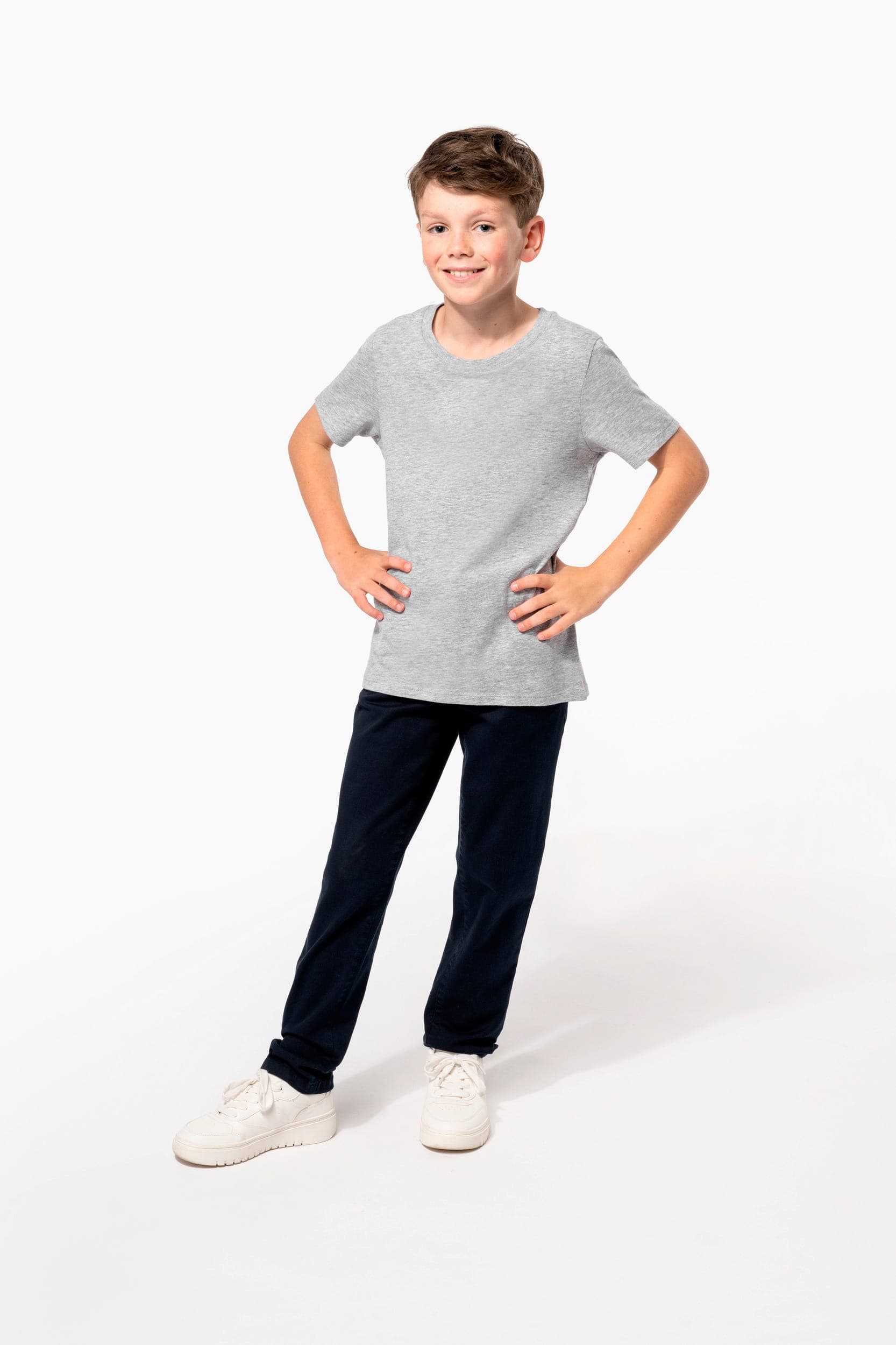 T-shirt col rond enfant en situation